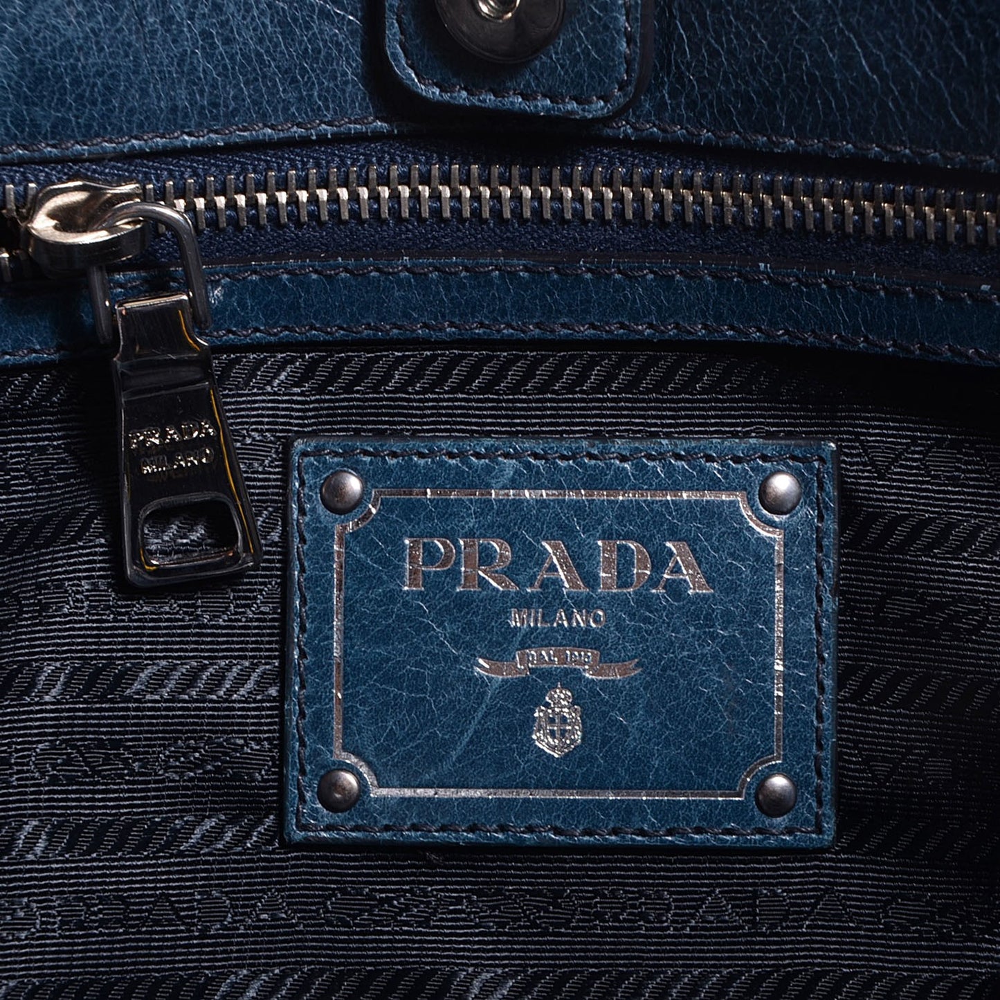 Vitello Shine Tote Denim