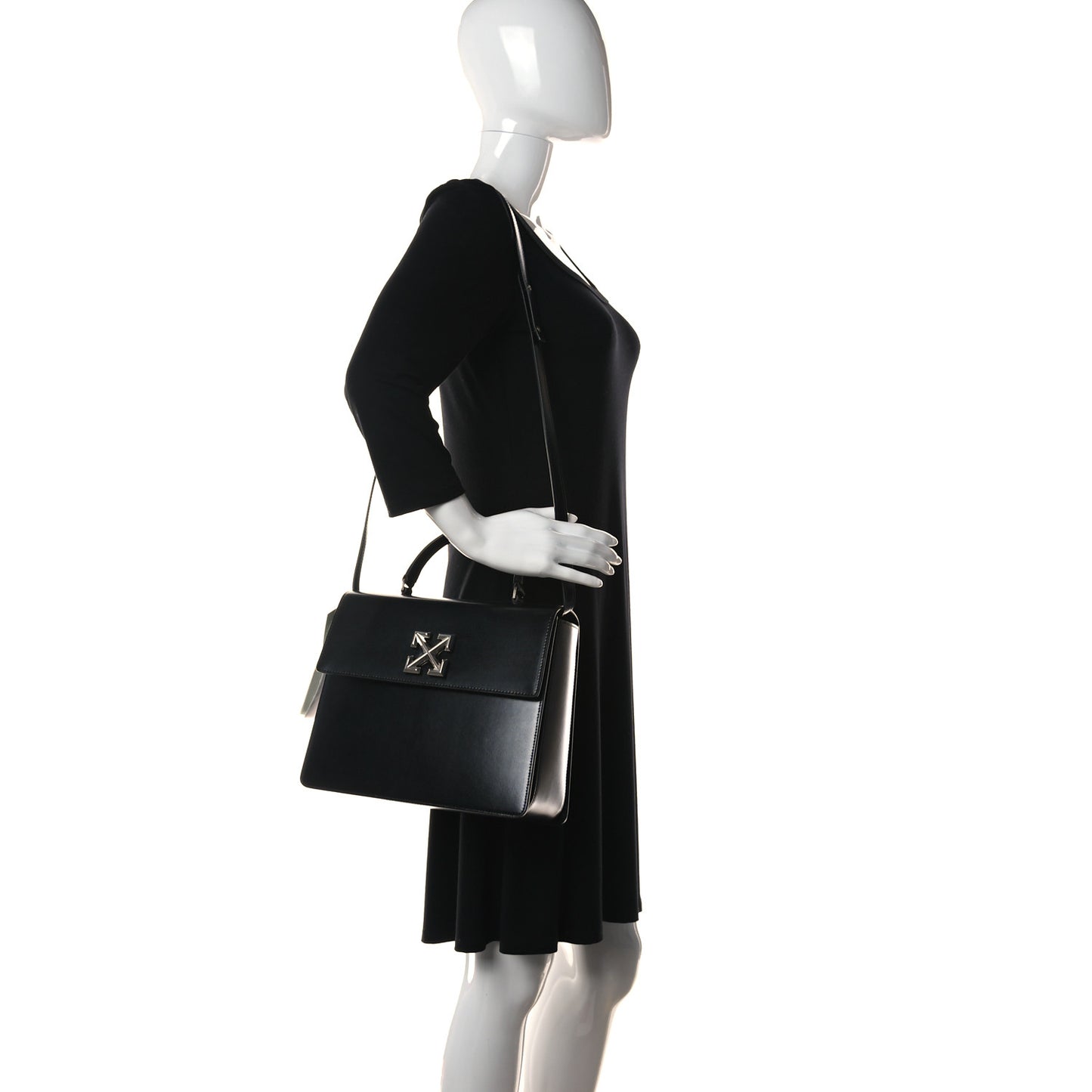 Calfskin Jitney 4.3 Bag Black