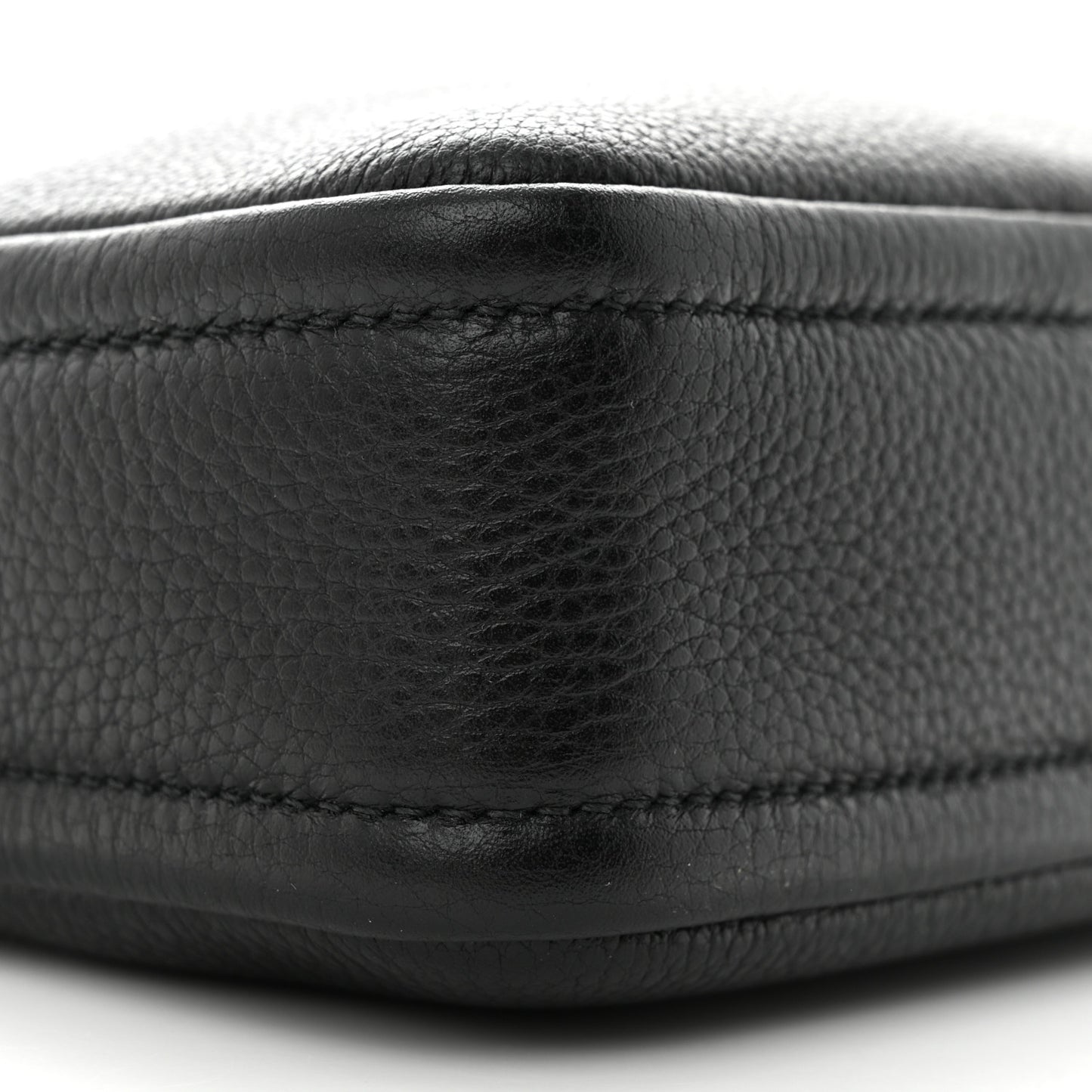 Vitello Daino Soft Camera Crossbody Black