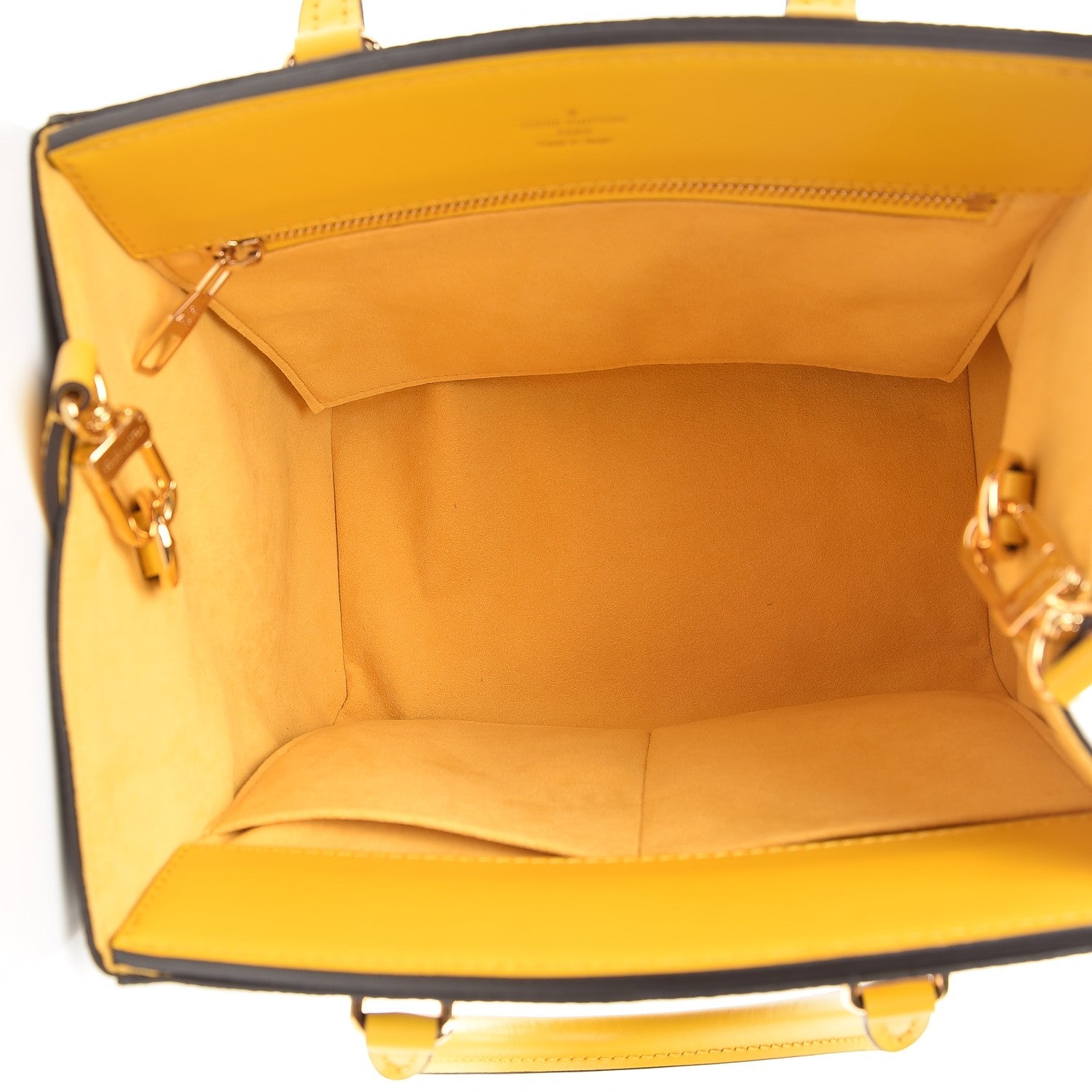 Louis Vuitton Monogram Phenix PM Jonquille 6 of 7