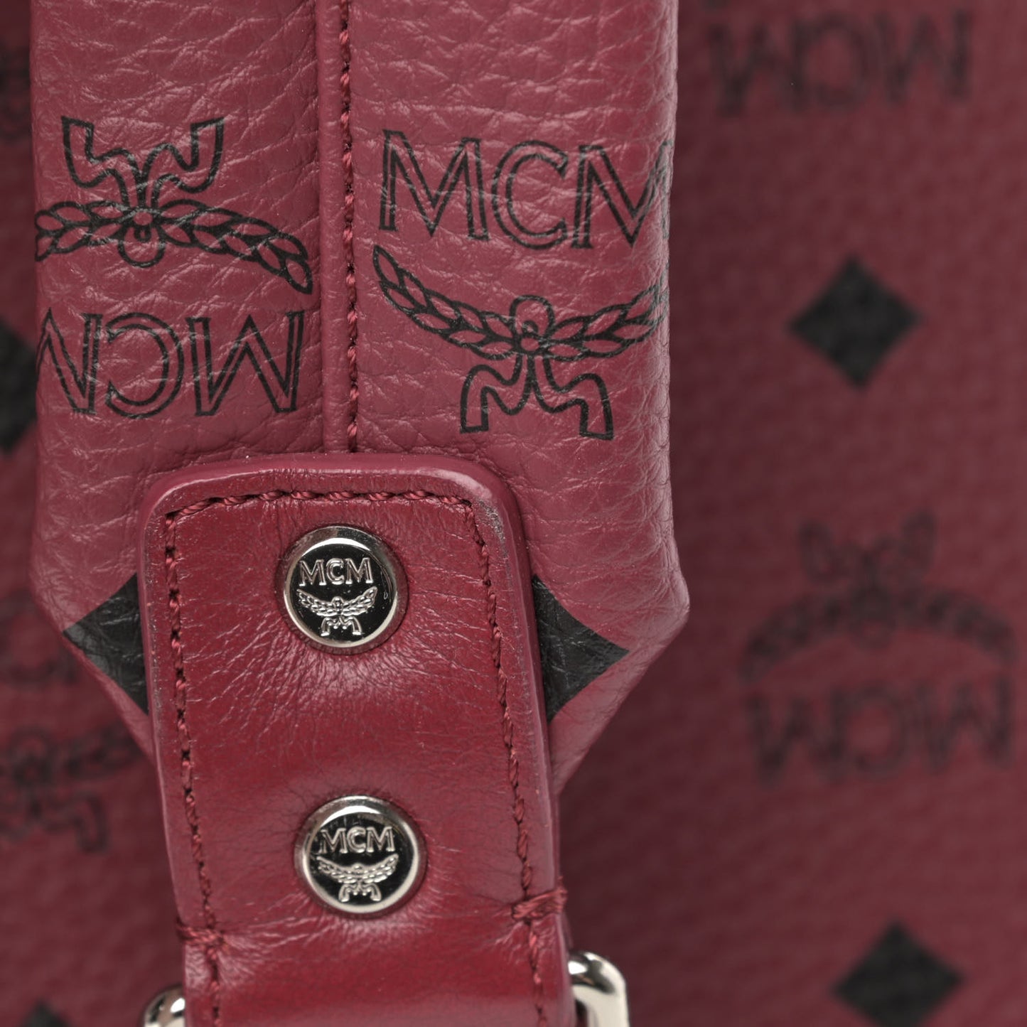 Visetos Studded Medium Stark Backpack Scooter Red