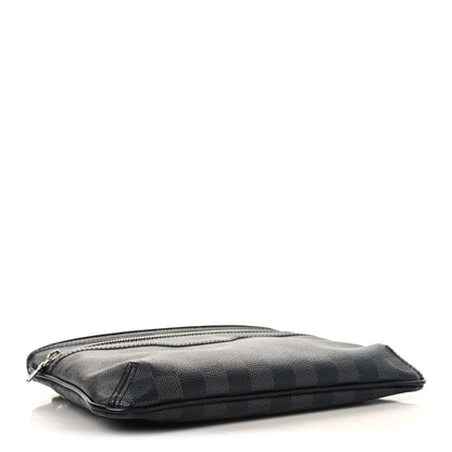Louis Vuitton Damier Graphite Thomas 4 of 9