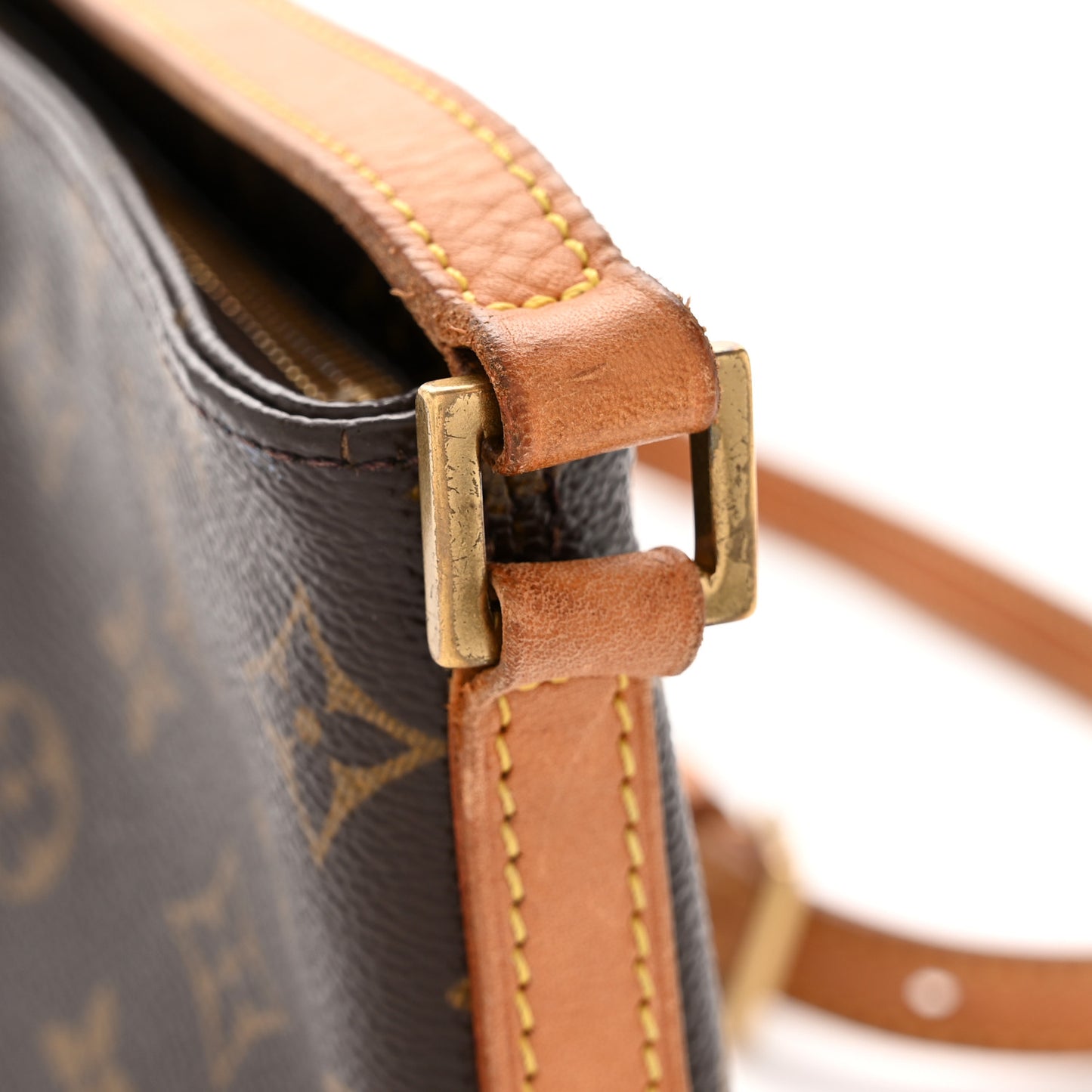 Monogram Trotteur