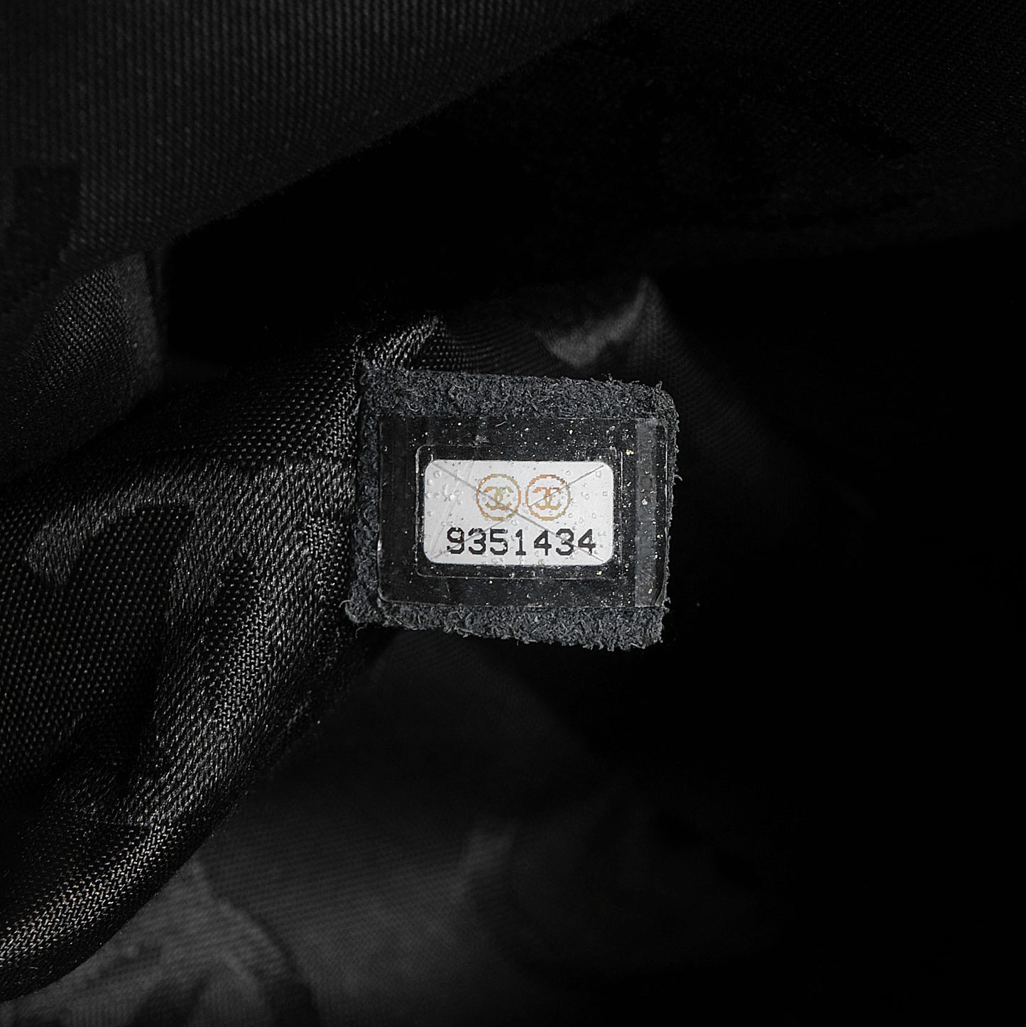 Caviar CC Shoulder Bag Black