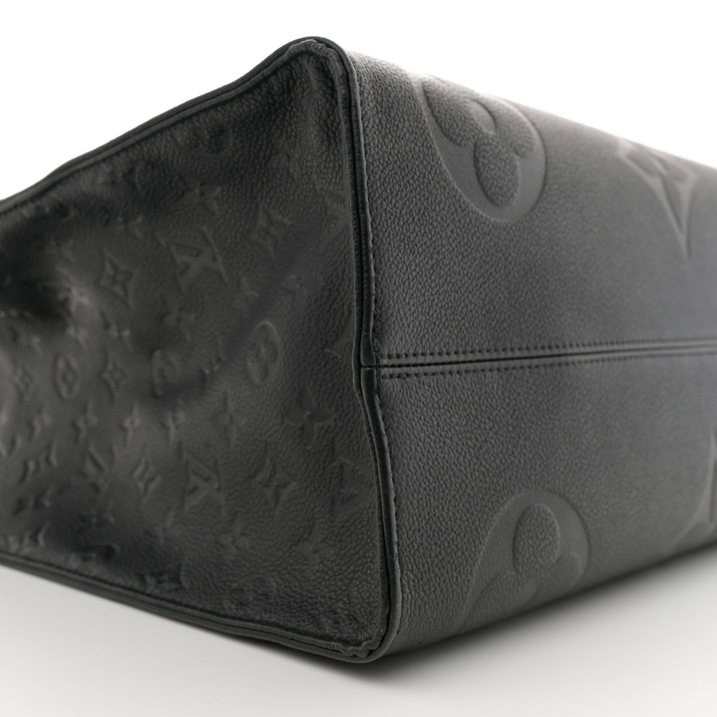 Empreinte Monogram Giant Onthego GM Black