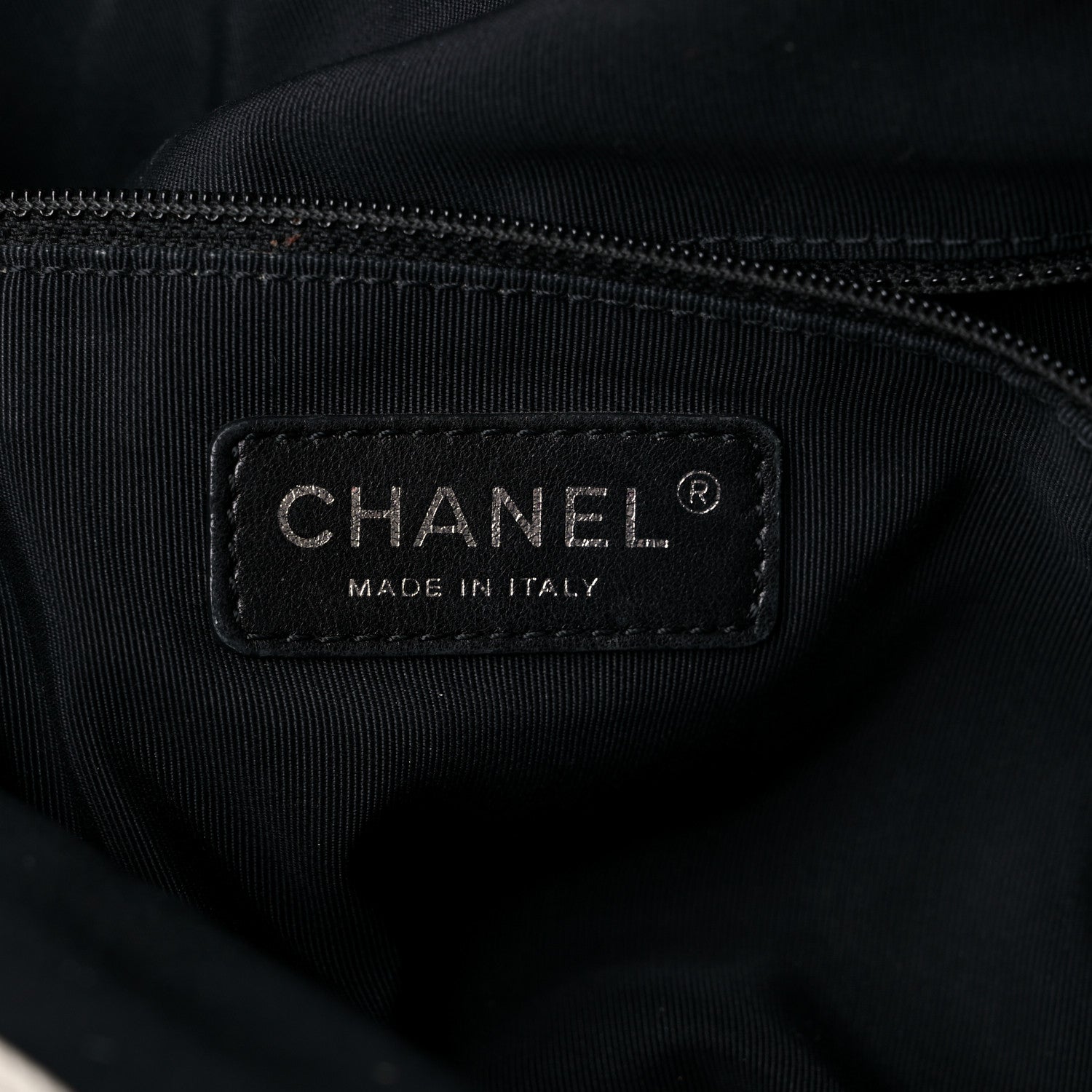Chanel Glazed Calfskin Quilted Large Chain Me Hobo Dark White 6 of 21