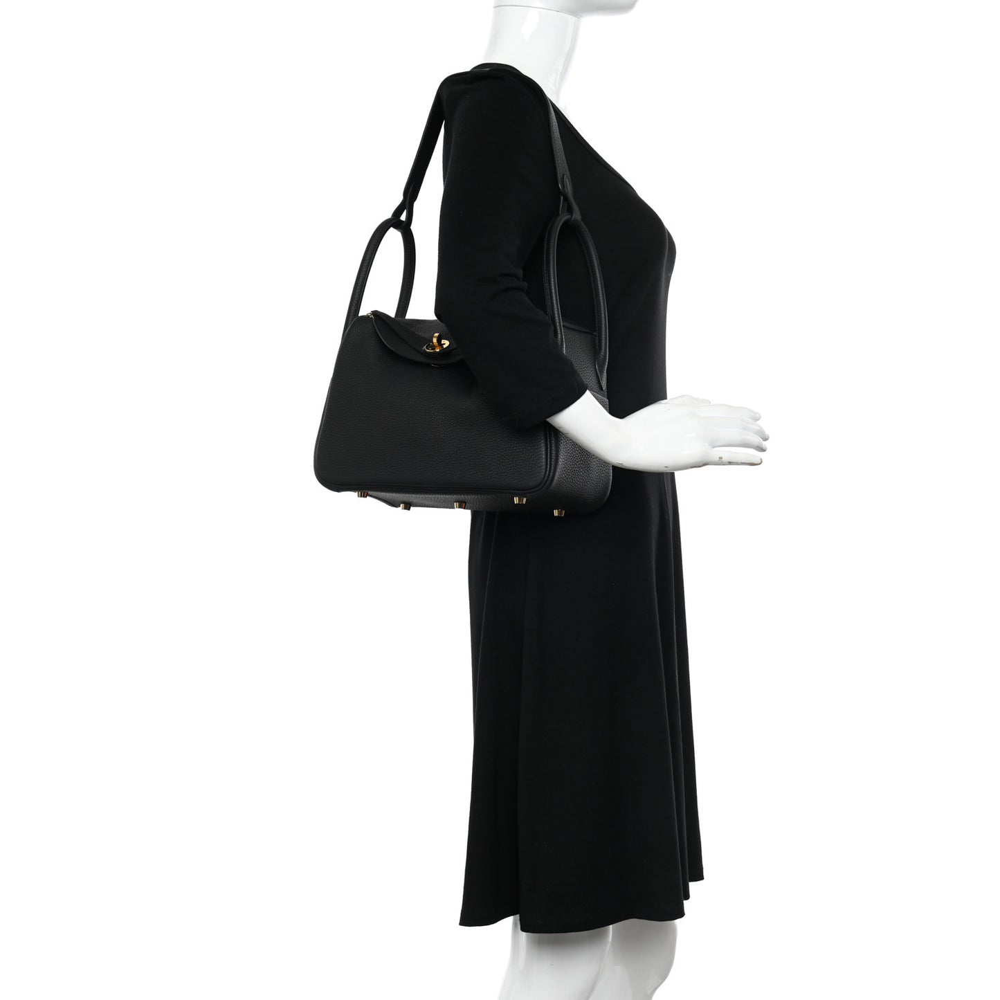 Taurillon Clemence Lindy 26 Black