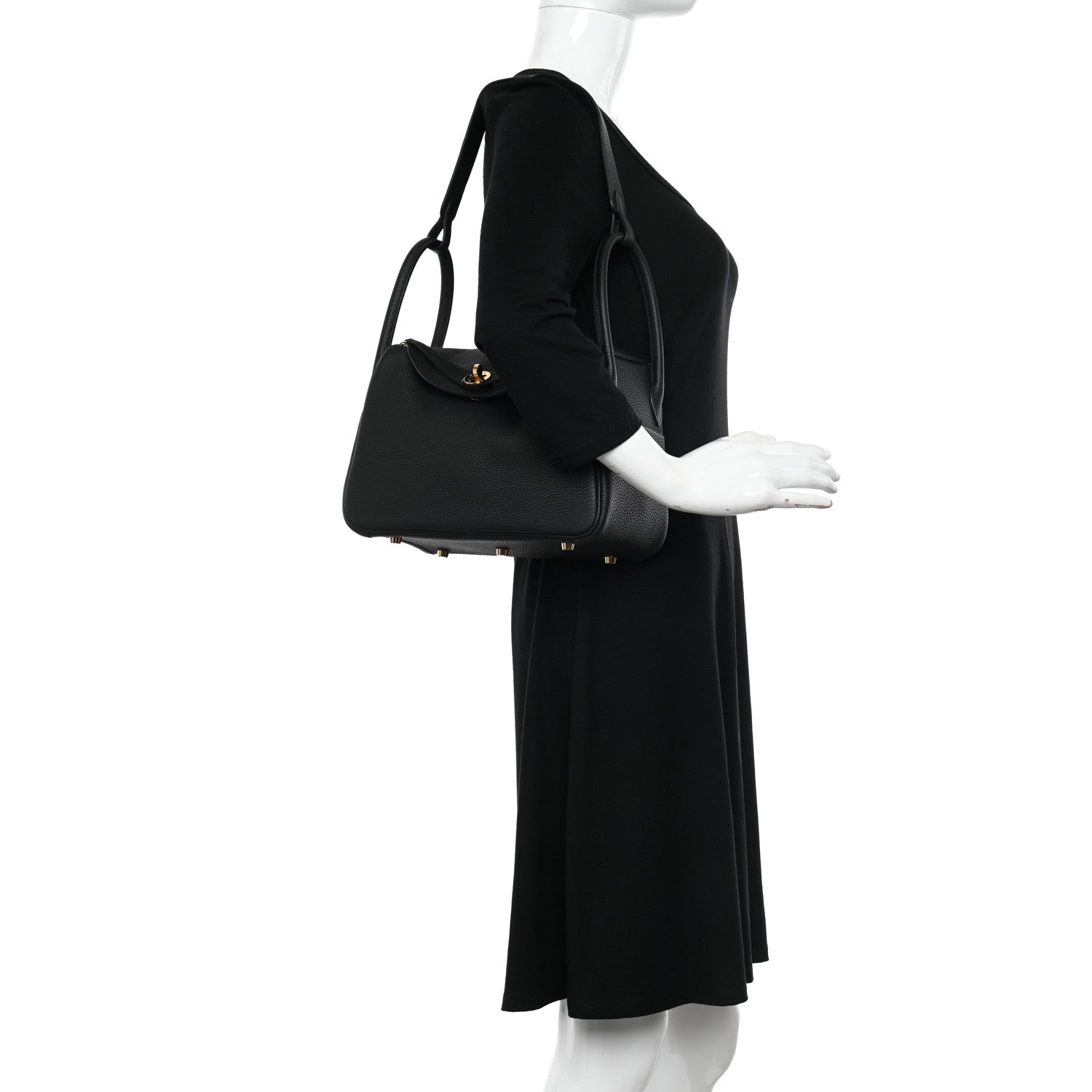 Hermes Taurillon Clemence Lindy 26 Black 2 of 11