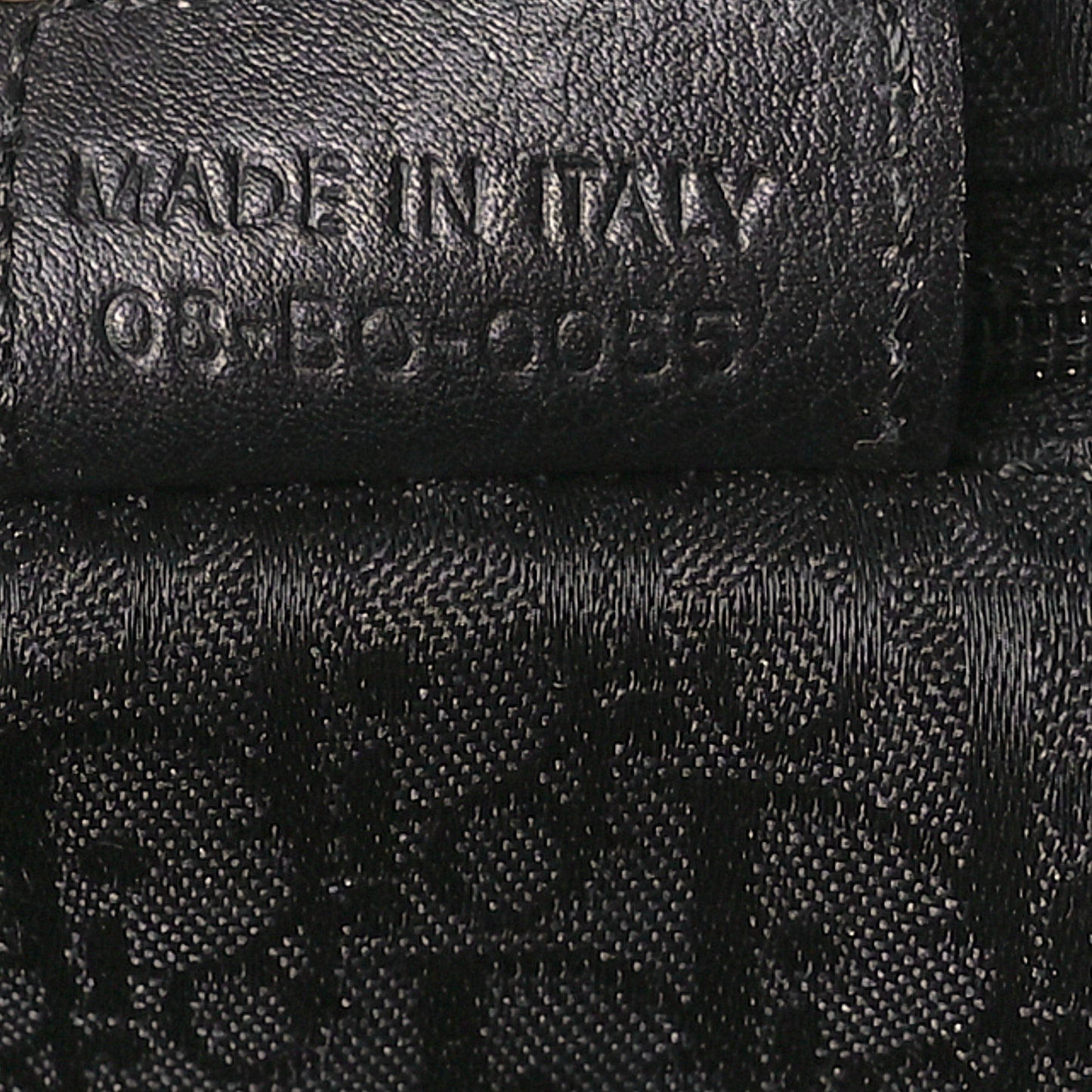 Calfskin Cannage D Buckle Tote Black