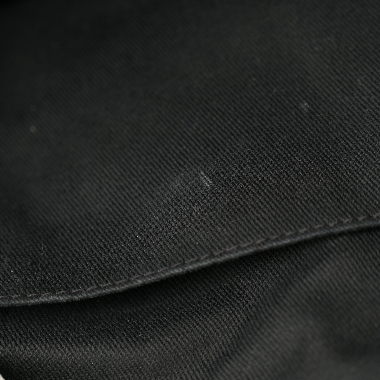 Woven Straw Raffia Medium Deauville Tote Black White