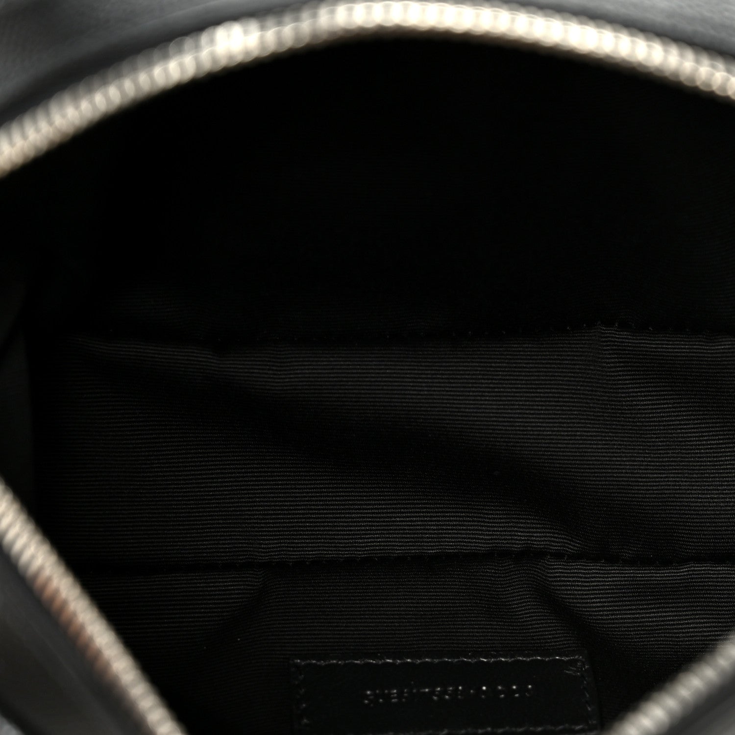 Saint Laurent Grain De Poudre Toiletry Case Black 7 of 10