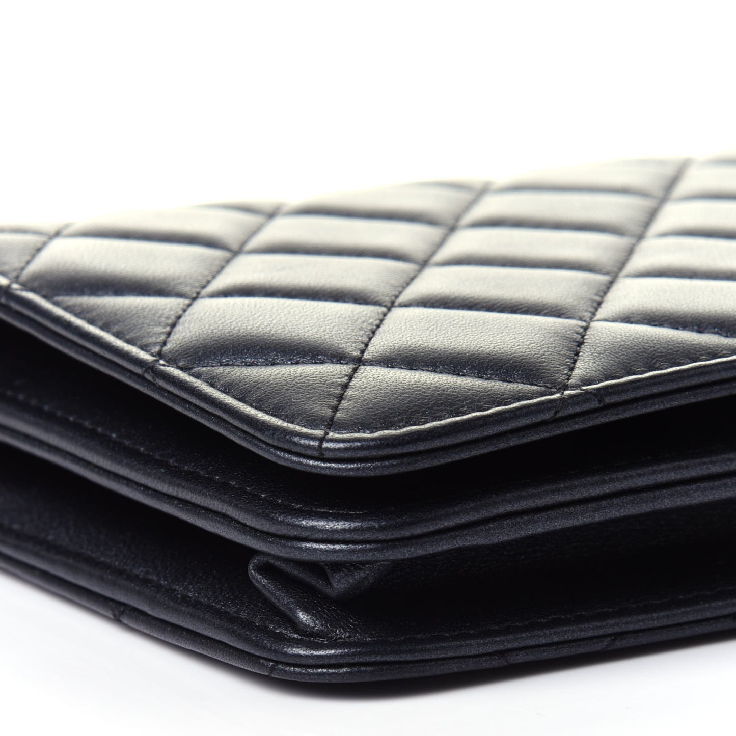 Iridescent Lambskin Quilted Pearl Wallet On Chain WOC Black