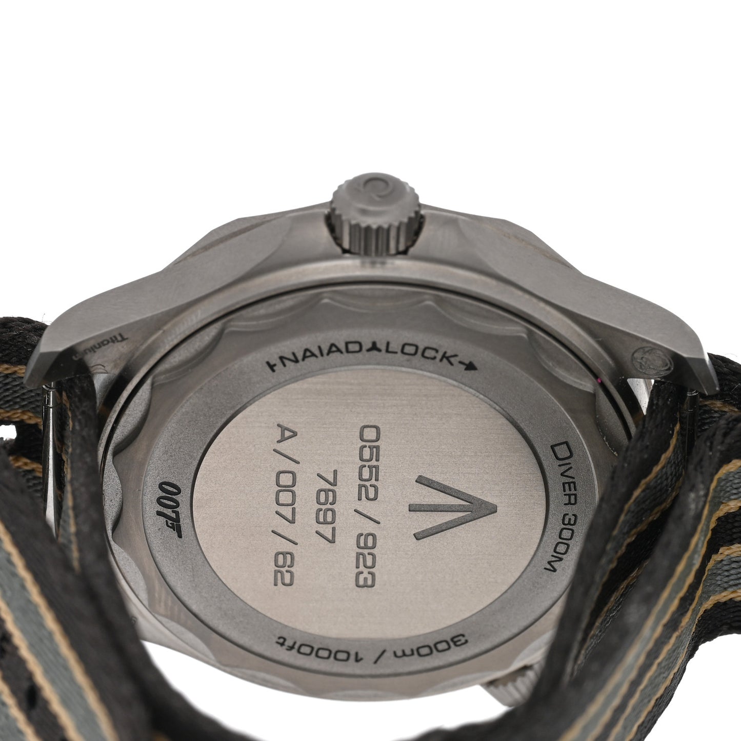 Titanium Fabric 42mm Seamaster Diver 300M 007 Automatic Watch Black 210.92.42.20.01.001
