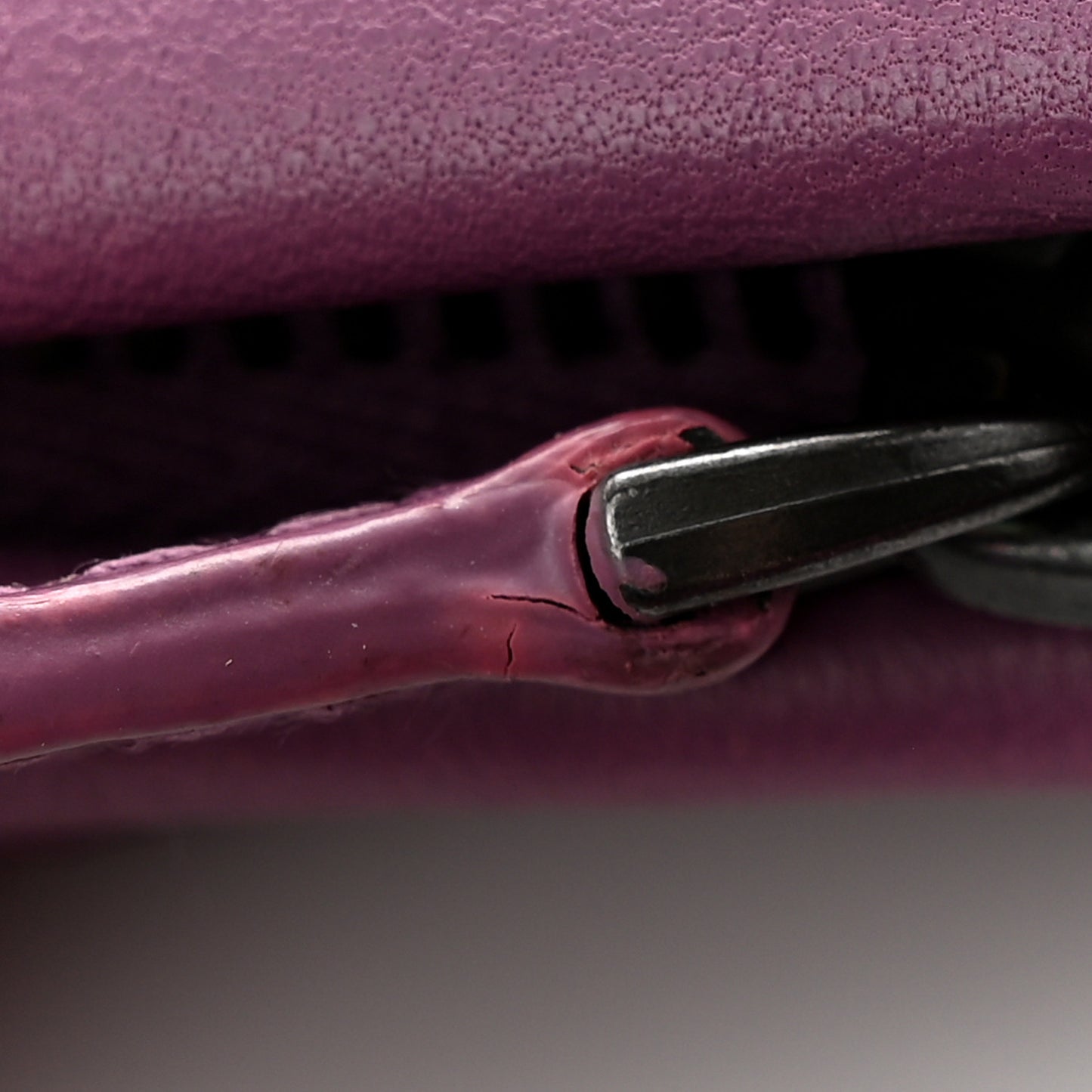 Nappa Intrecciato Medium Veneta Hobo Corot