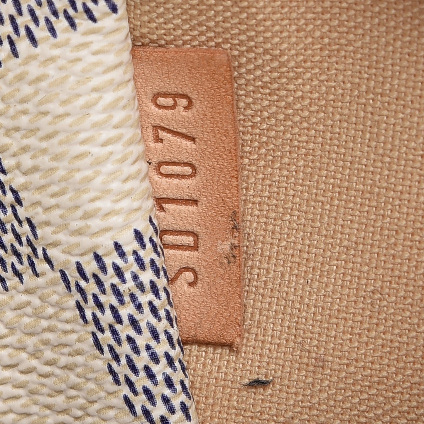 Damier Azur Totally GM