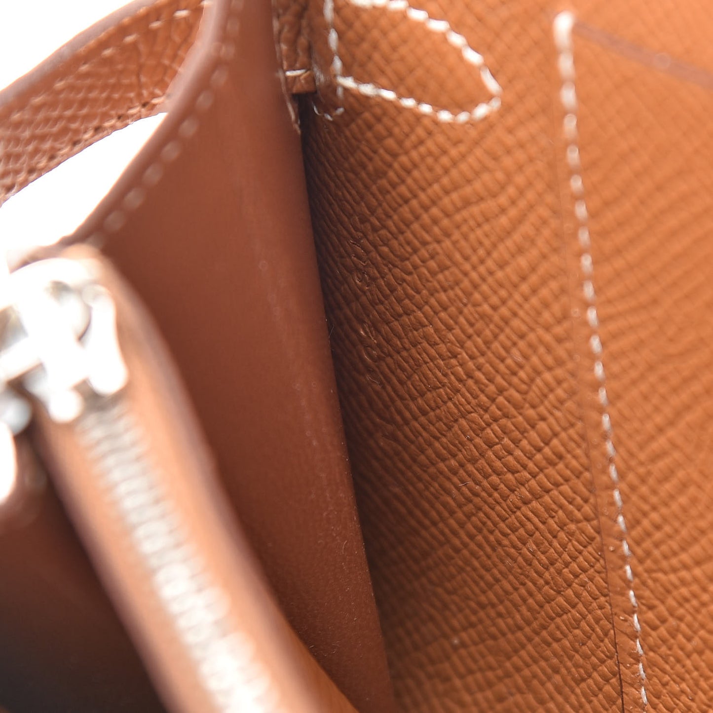 Epsom Kelly Wallet To Go Gold