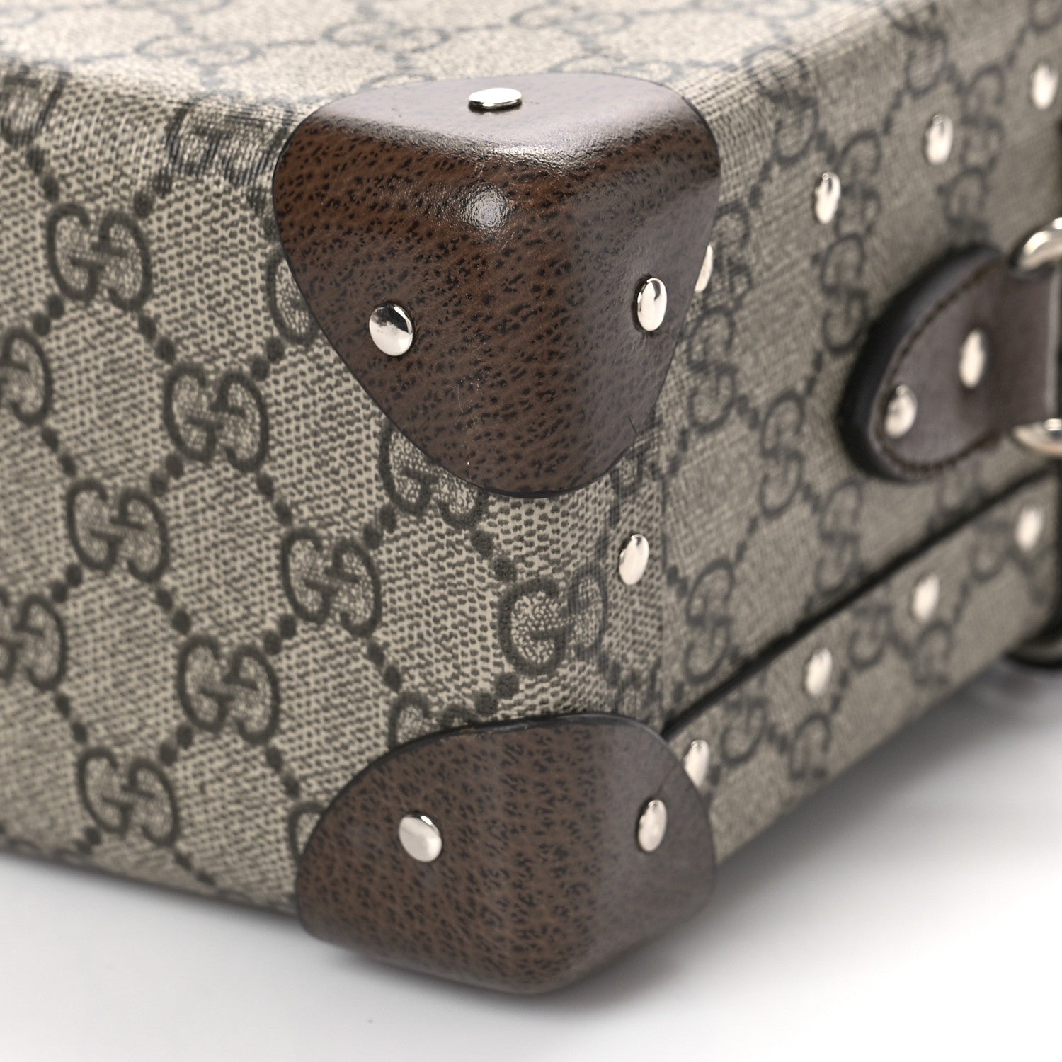 Gucci GG Supreme Monogram Globe-Trotter Beauty Case Brown 9 of 9