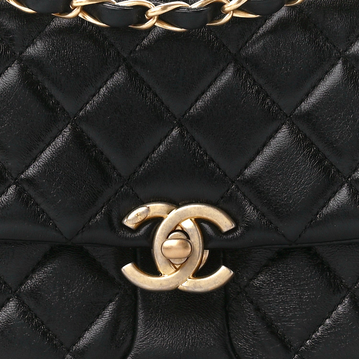 Chanel Shiny Lambskin Quilted Small Daily Friend Flap Black 8 of 11
