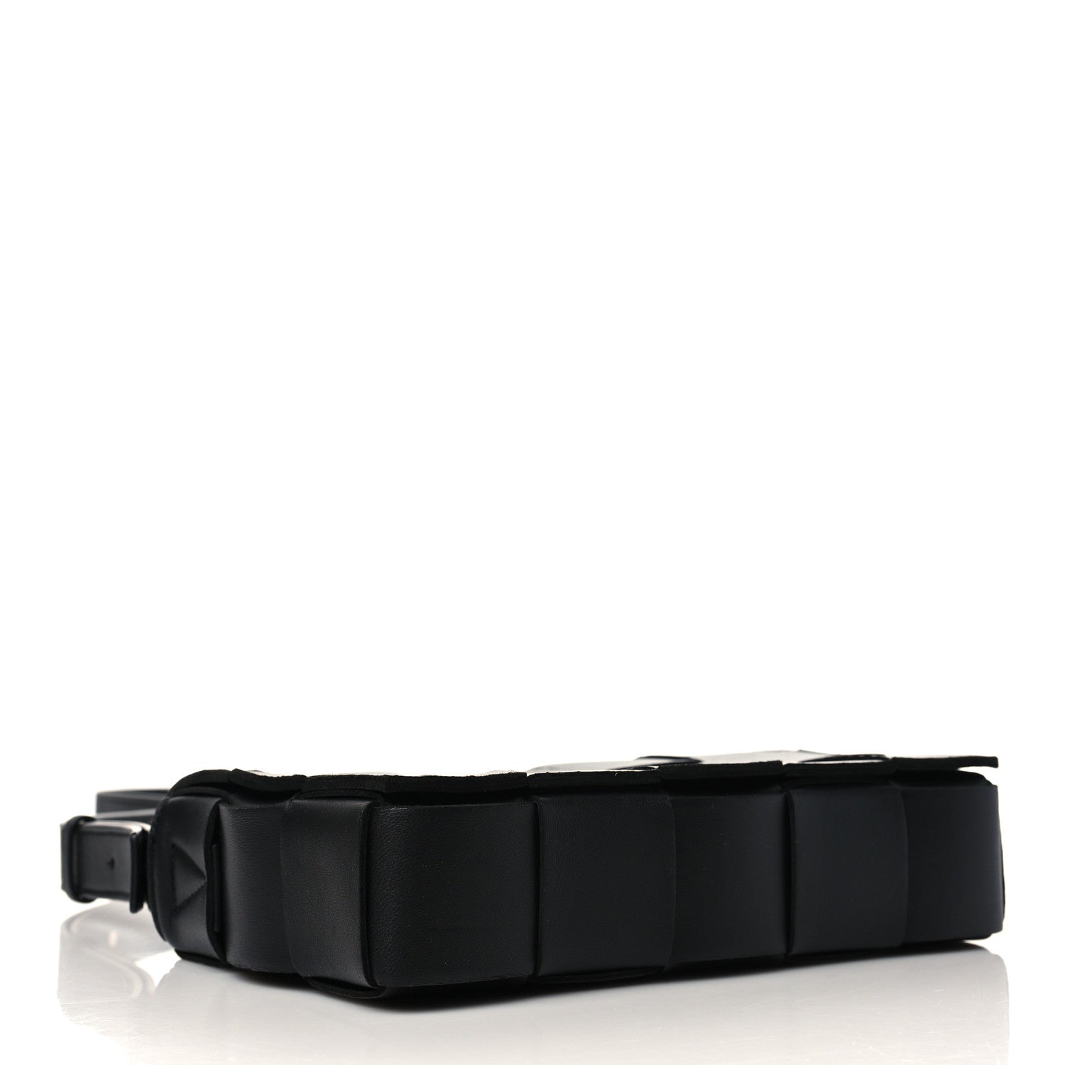 Bottega Veneta Lambskin Maxi Intrecciato Cassette Crossbody Bag Black 4 of 7