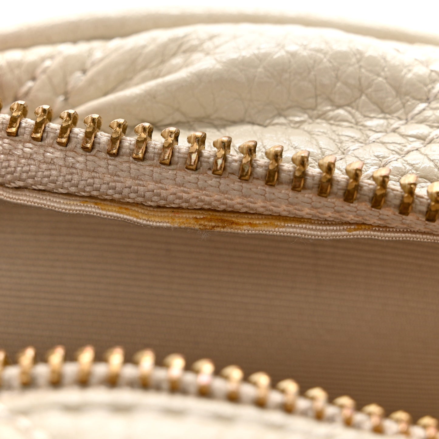 Grained Calfskin Quilted The Status Round Crossbody Oatmilk