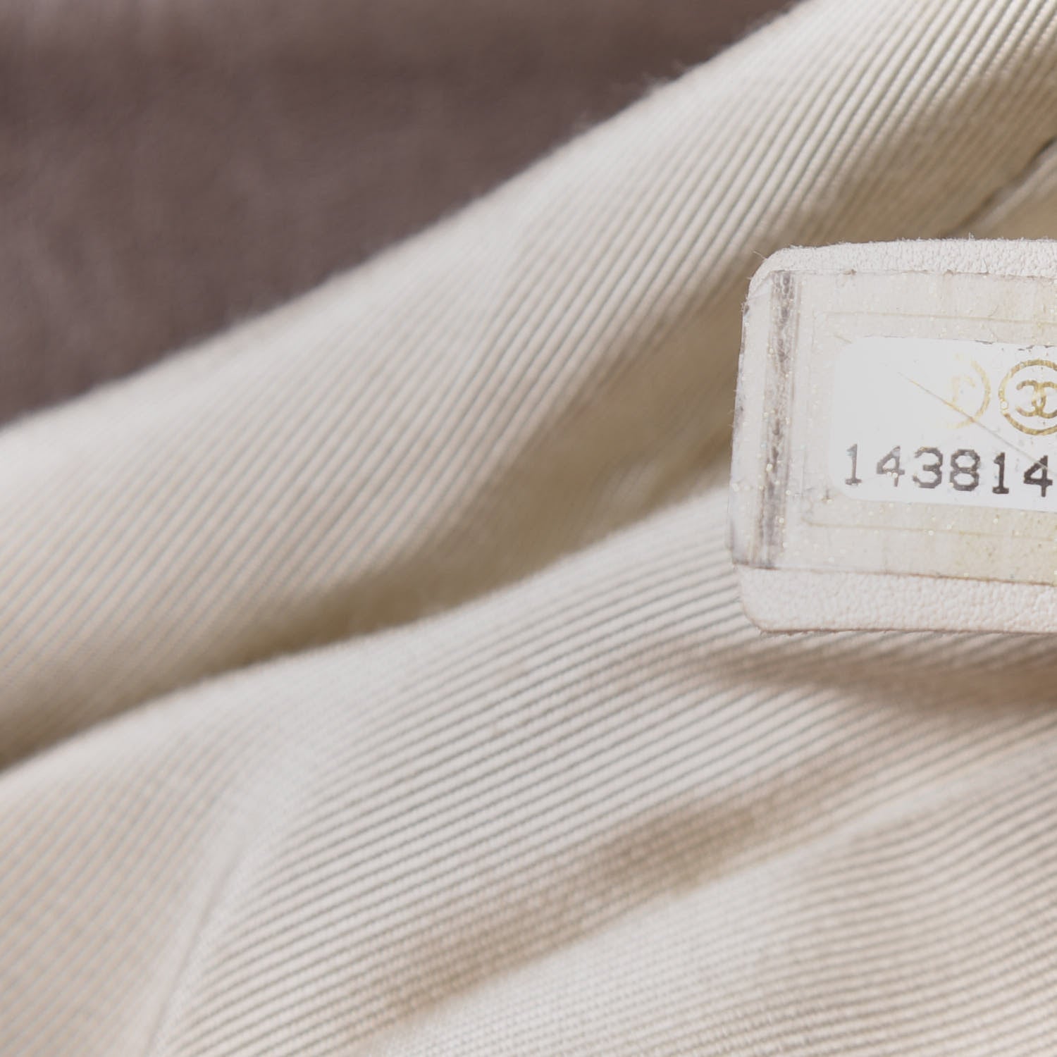 Chanel Washed Lambskin Quilted Maxi Chain Around Flap Taupe 6 of 10