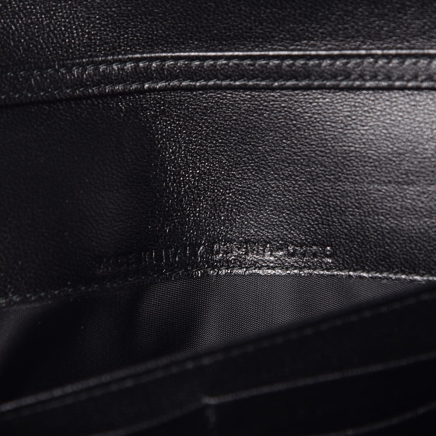Grained Calfskin Diorama Croisiere Chain Wallet Black