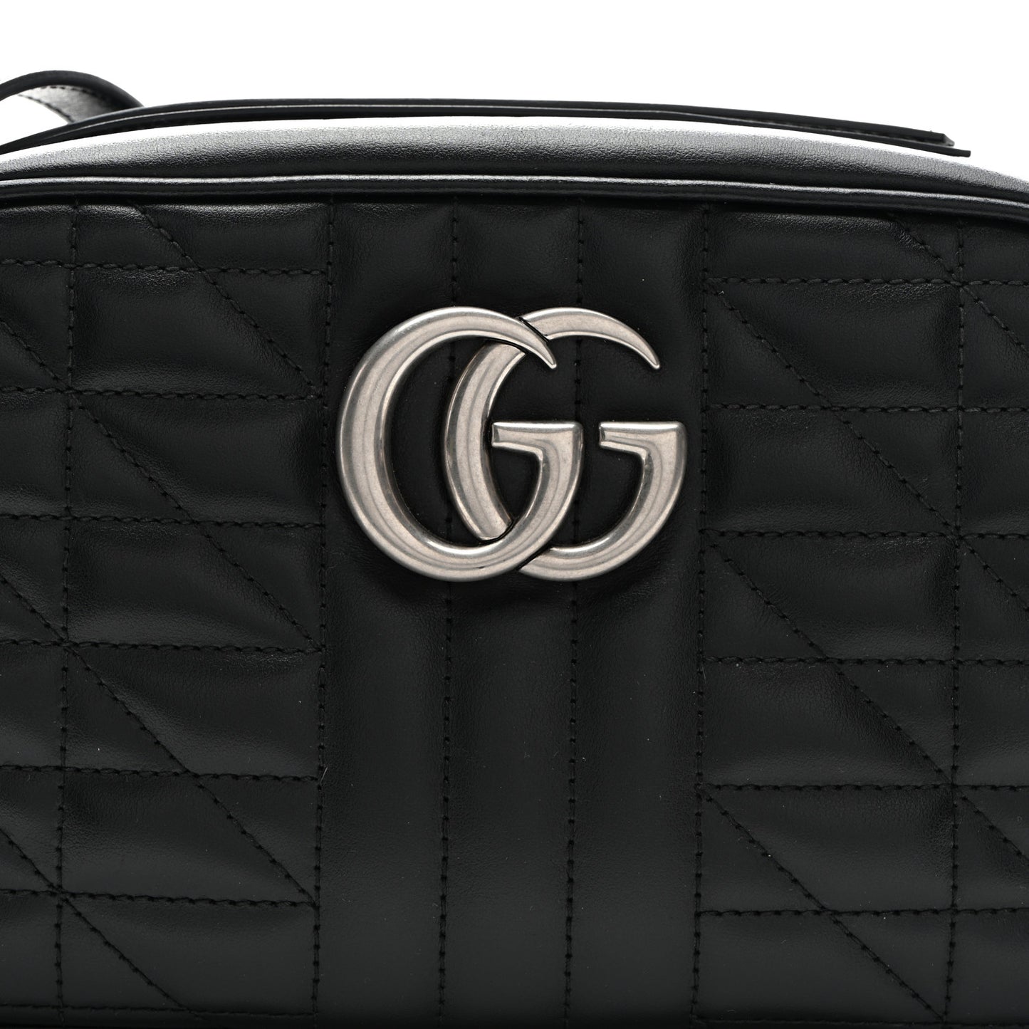 Calfskin Matelasse Aria Small GG Marmont Chain Shoulder Bag Black