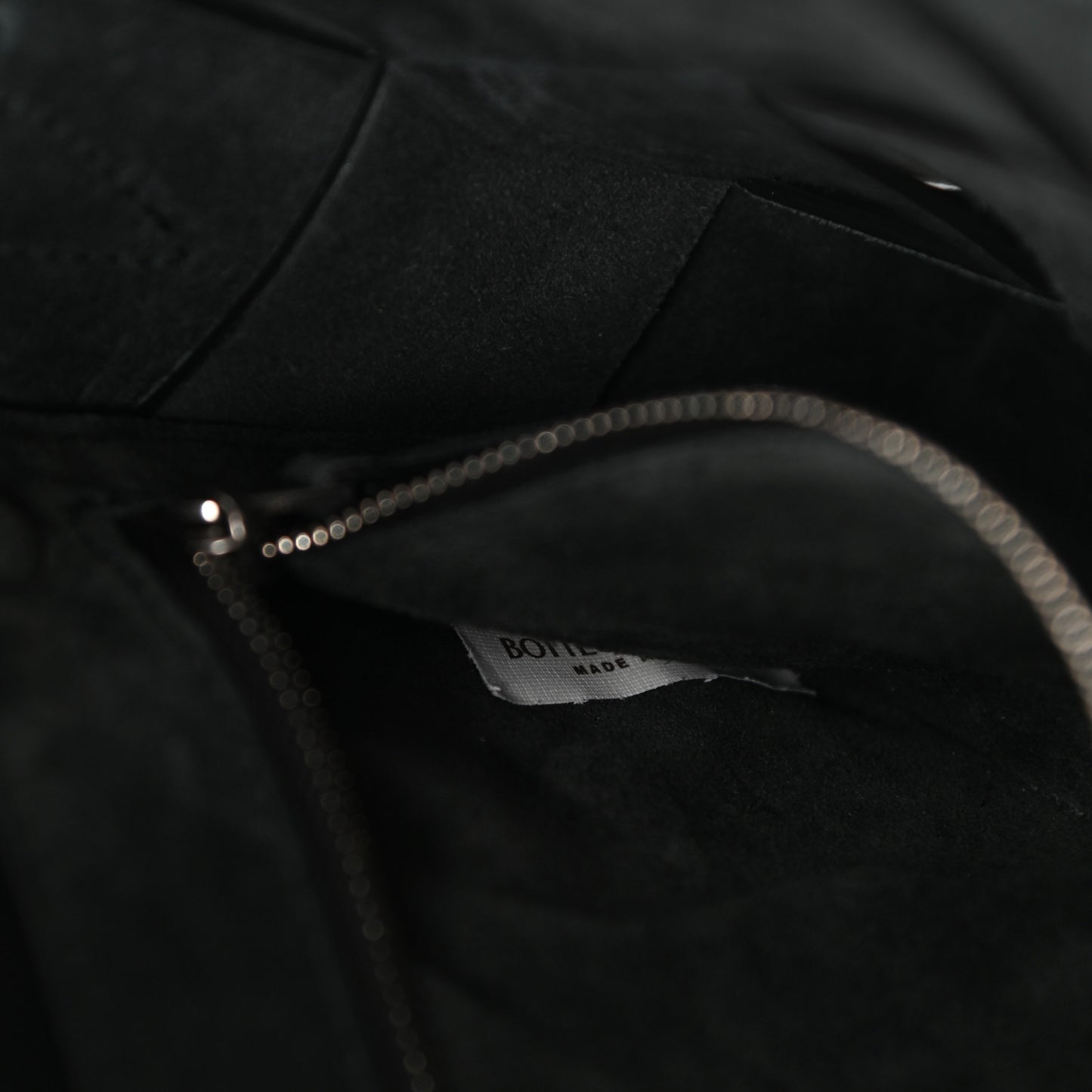 Metallic Crushed Calfskin Maxi Intrecciato Cassette Crossbody Bag Anchor