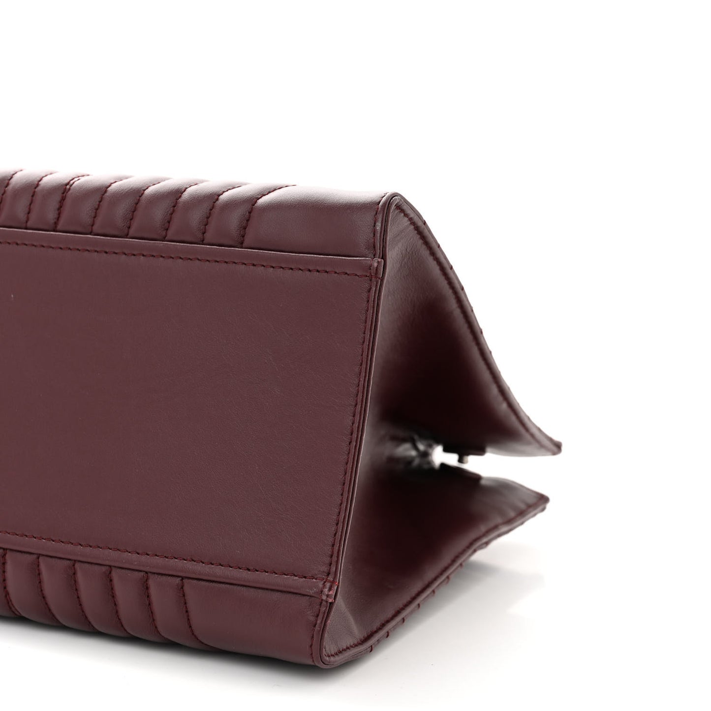 Soft Calfskin Impunture Diagramme Tote Granato