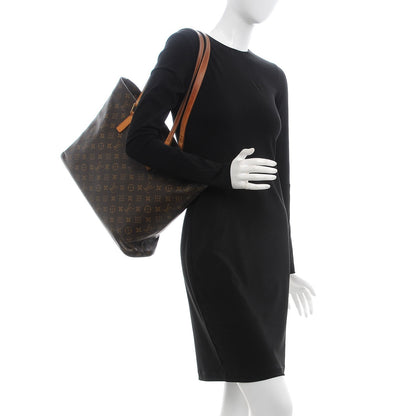 Louis Vuitton Monogram Luco 2 of 25