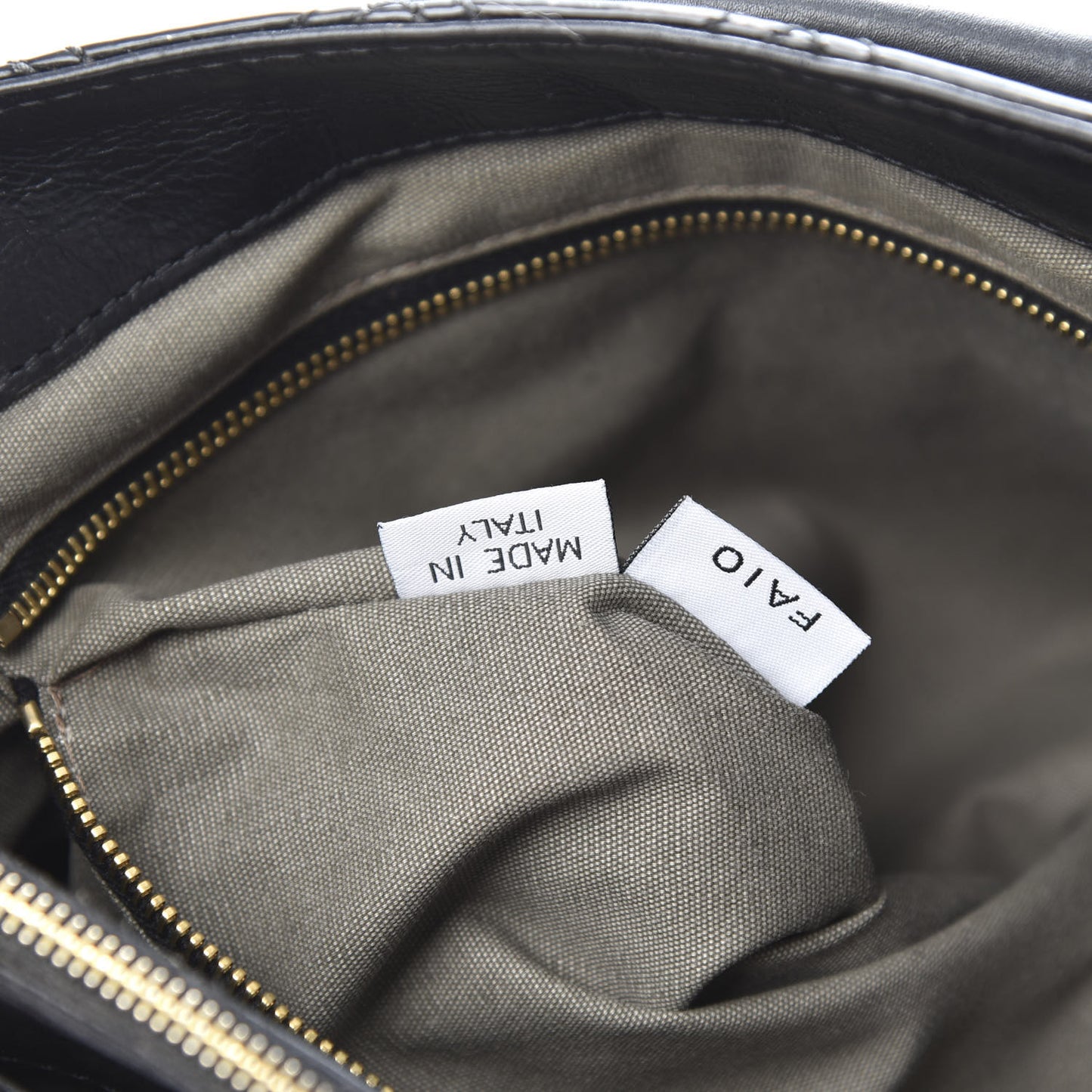 Patent Quilted The XL Single Flap Black