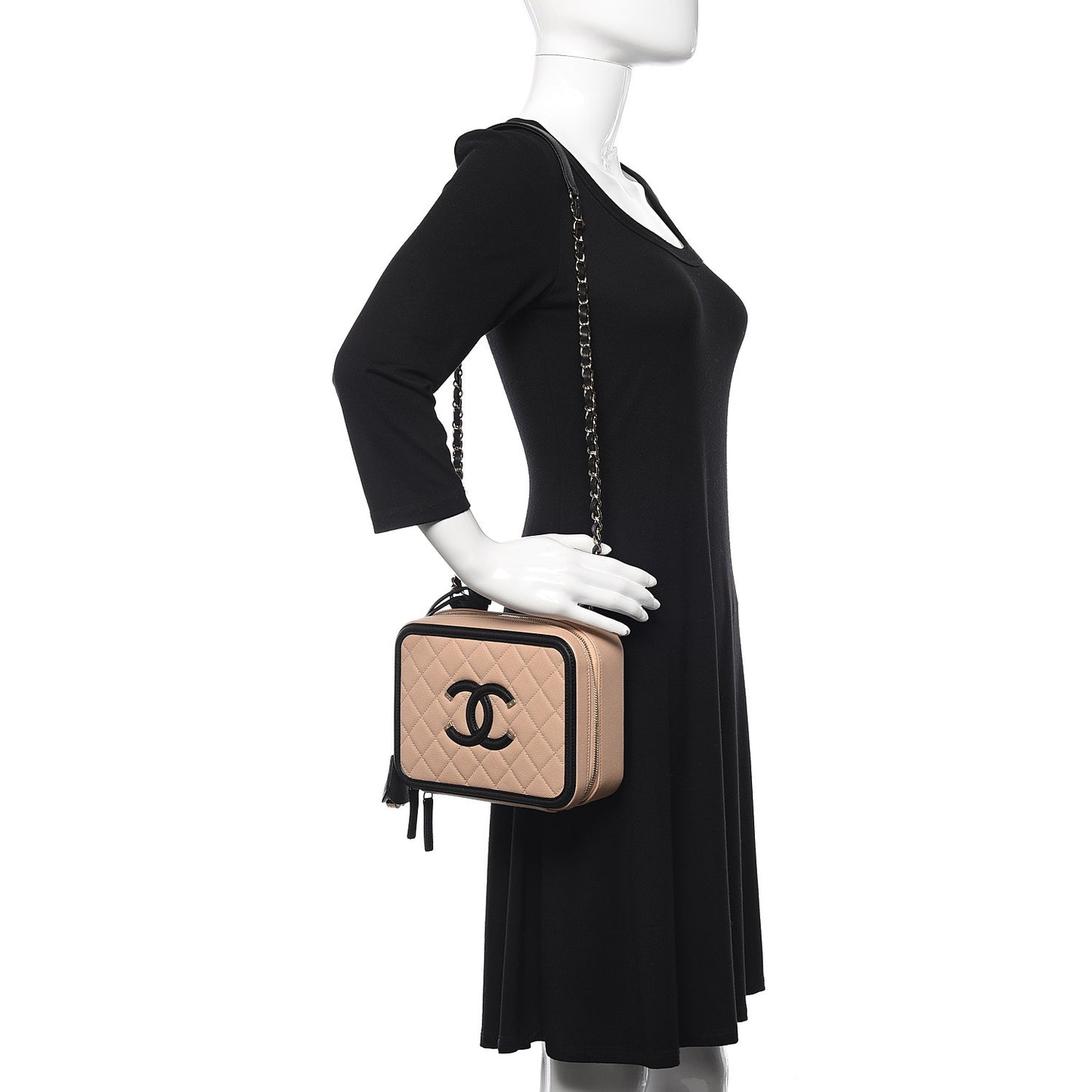 Caviar Quilted Medium CC Filigree Vanity Case Beige Black