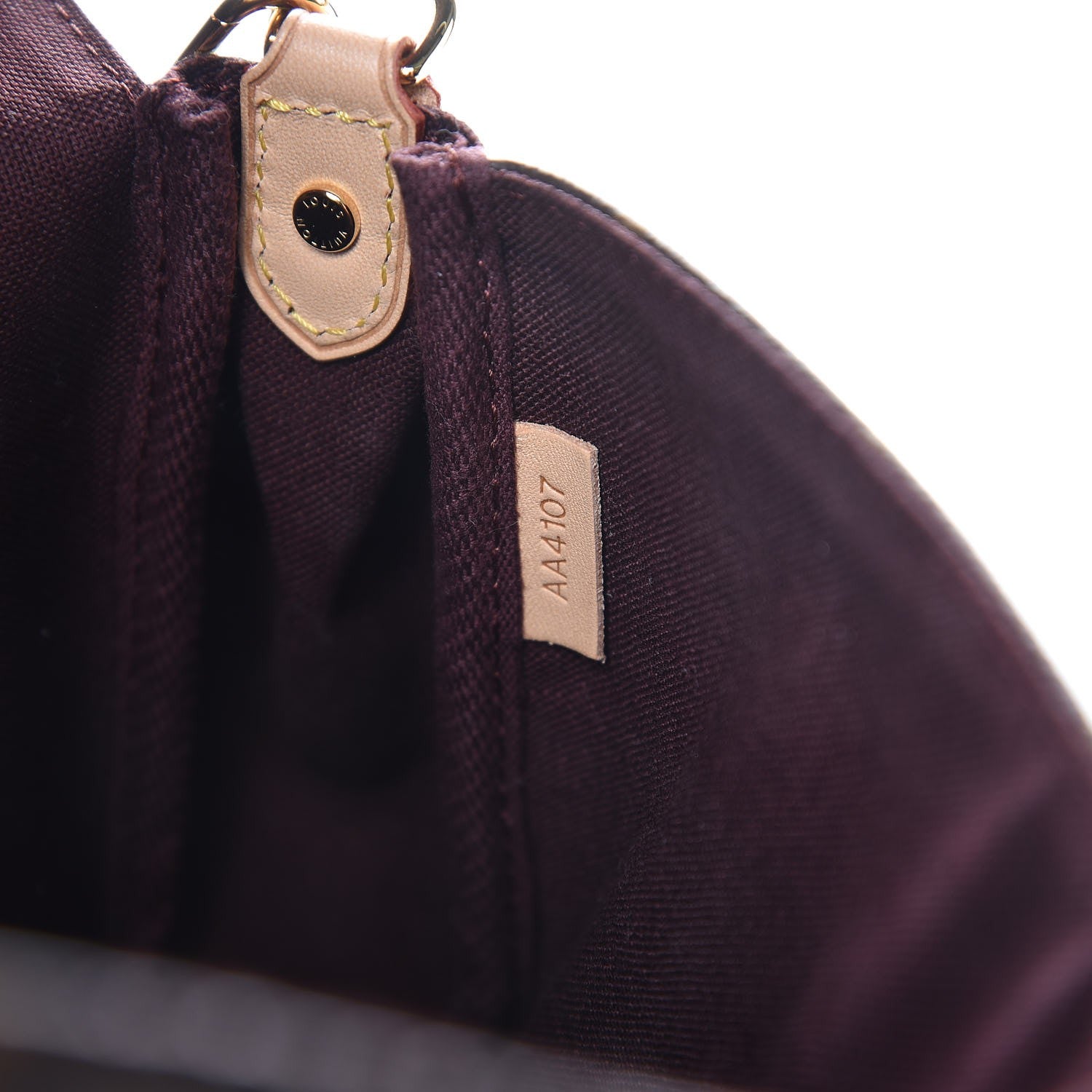 Louis Vuitton Monogram Favorite MM 7 of 9