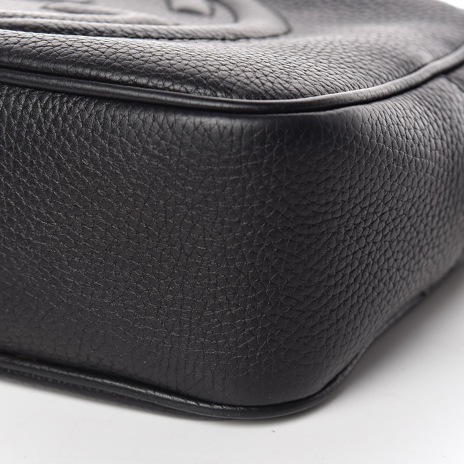 Gucci Pebbled Calfskin Small Soho Disco Bag Black 9 of 11