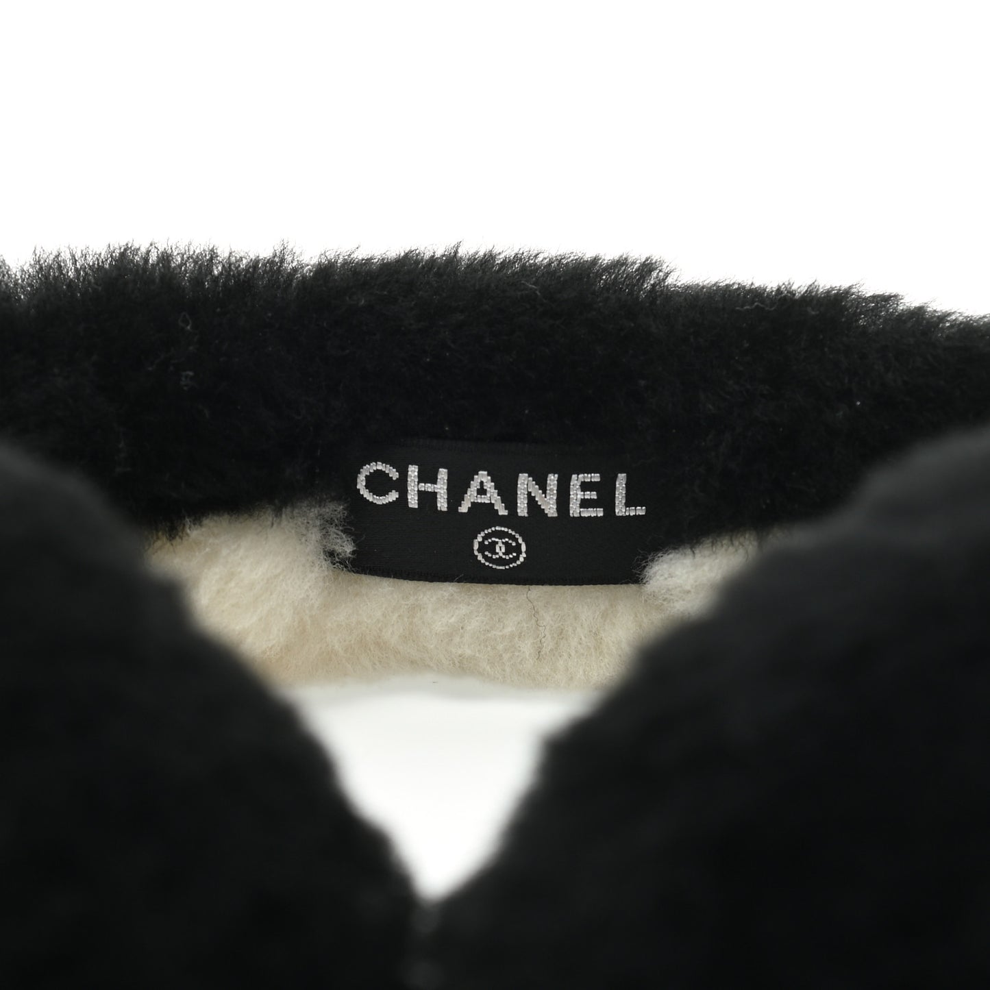 Shearling CC Bi-Color Ear Muffs White Black