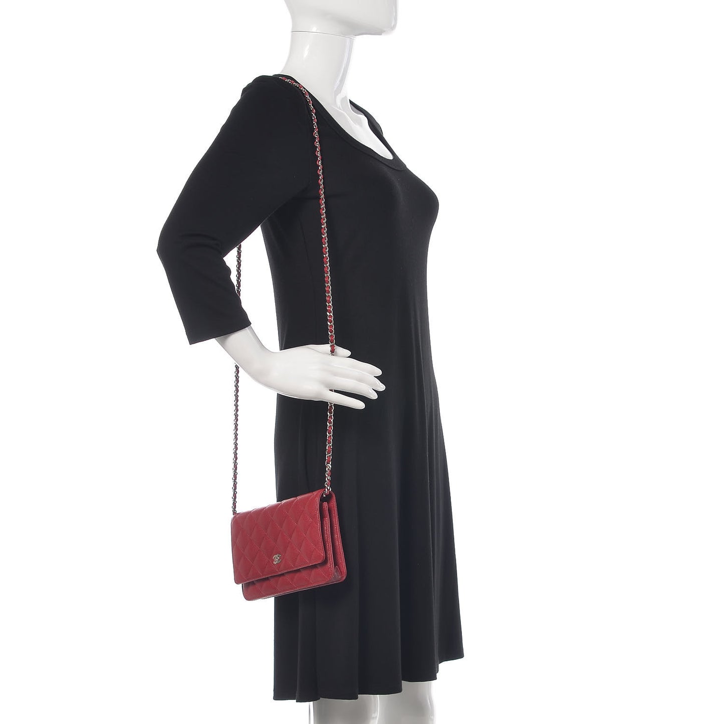 Caviar Quilted Wallet On Chain WOC Dark Red