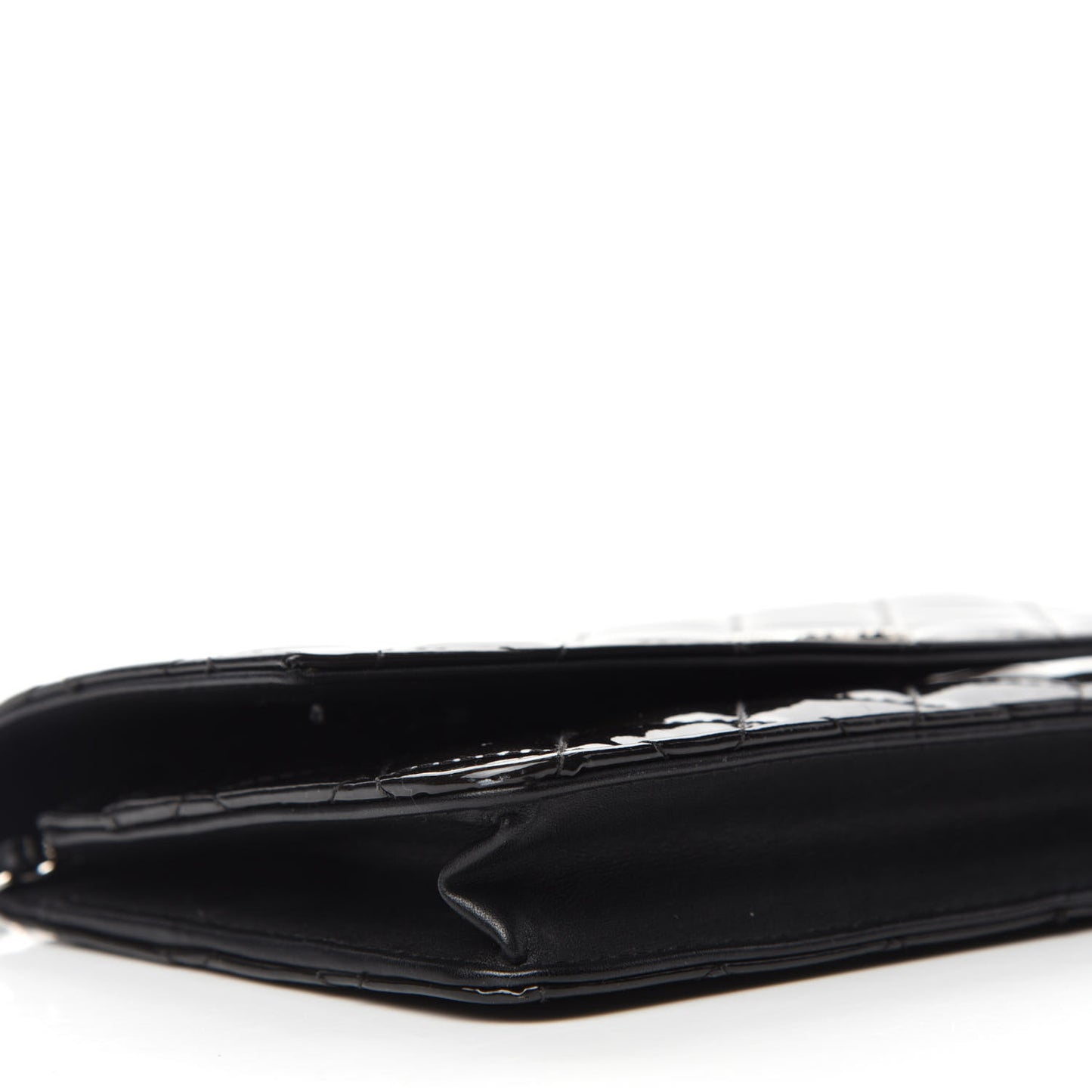 Patent Quilted Brilliant Wallet On Chain WOC Black