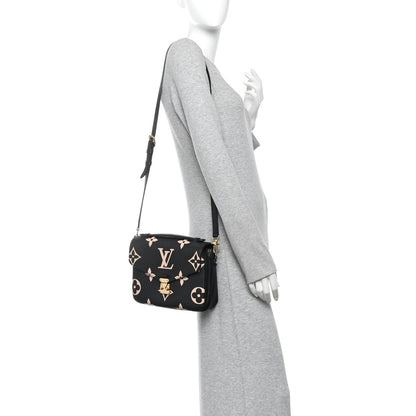 Louis Vuitton Empreinte Monogram Giant Pochette Metis Black Beige 2 of 9
