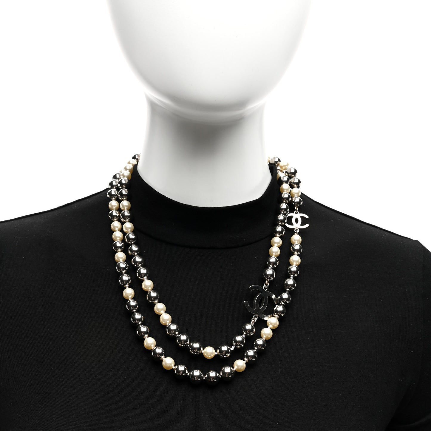 Metal Pearl CC Long Necklace Silver Pearly White Grey