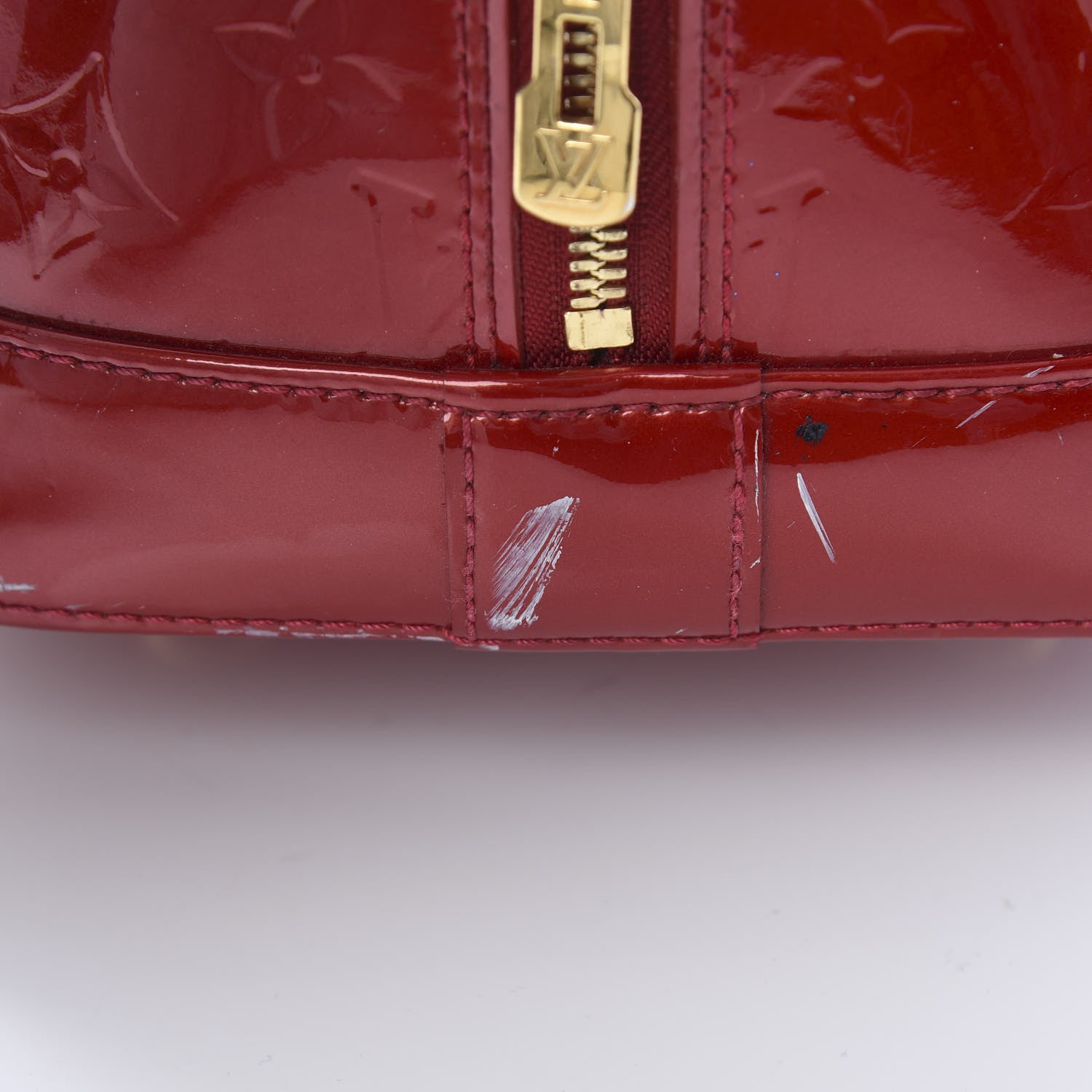 Louis Vuitton Vernis Alma GM Pomme D'Amour 17 of 19