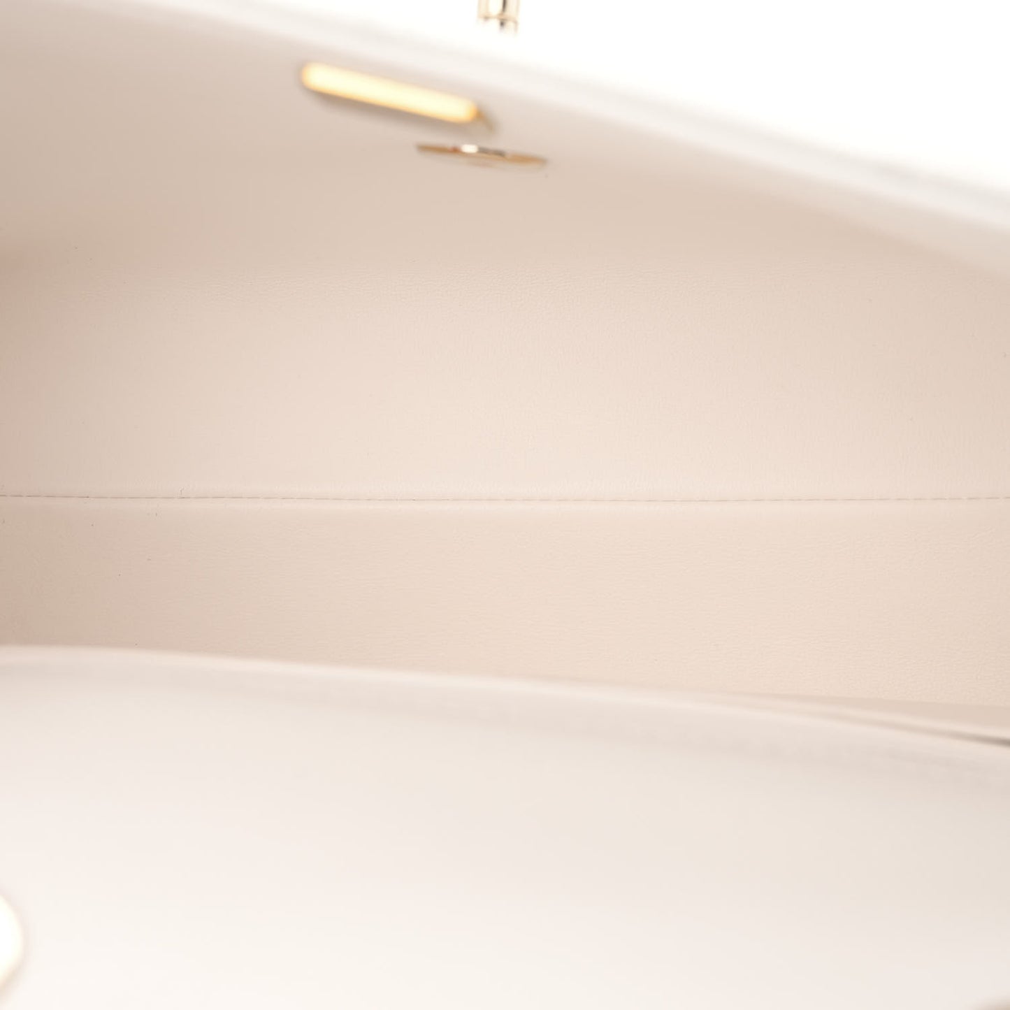Caviar Quilted Mini Retro Twist Top Handle Flap White