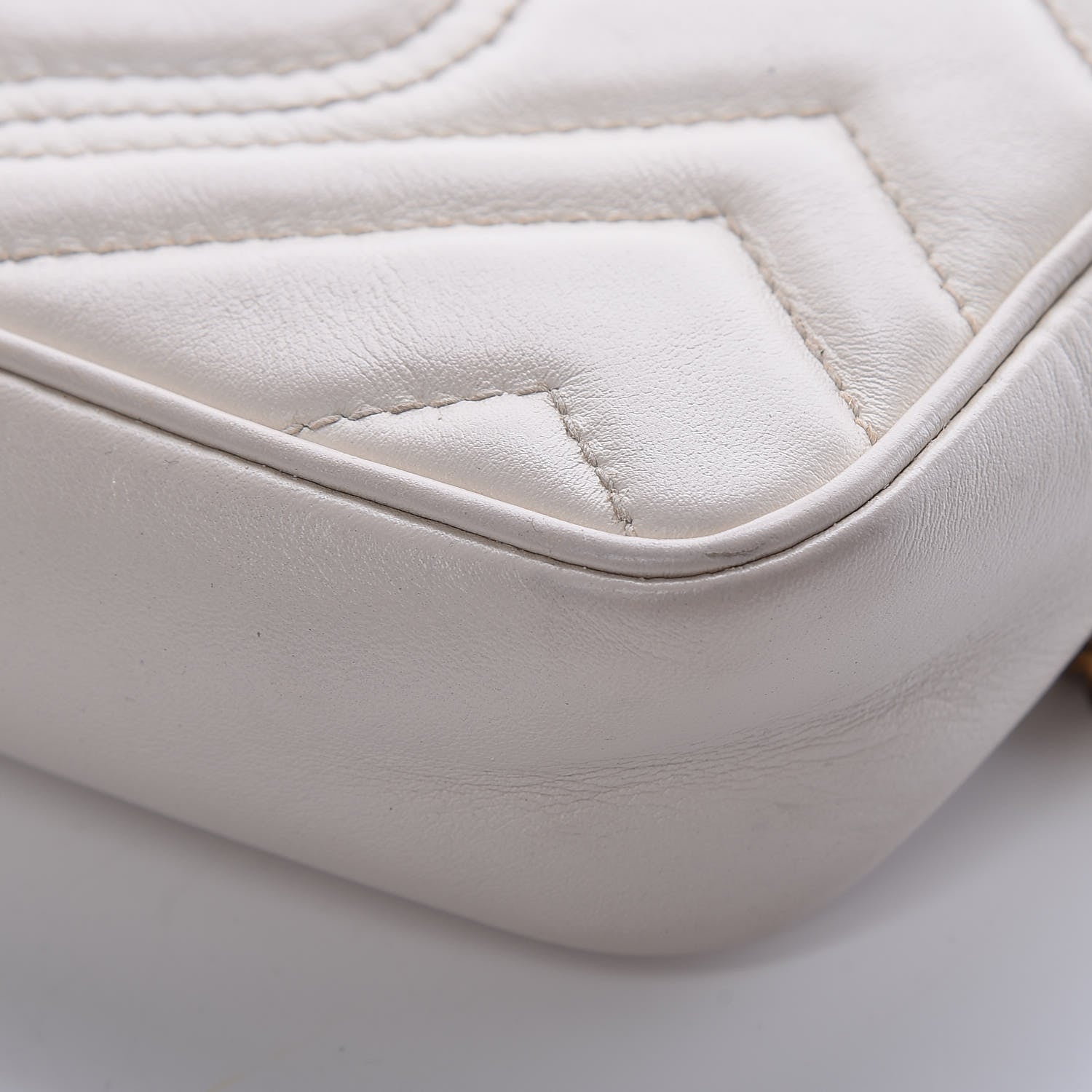 Gucci Calfskin Matelasse Super Mini GG Marmont Shoulder Bag White 17 of 18
