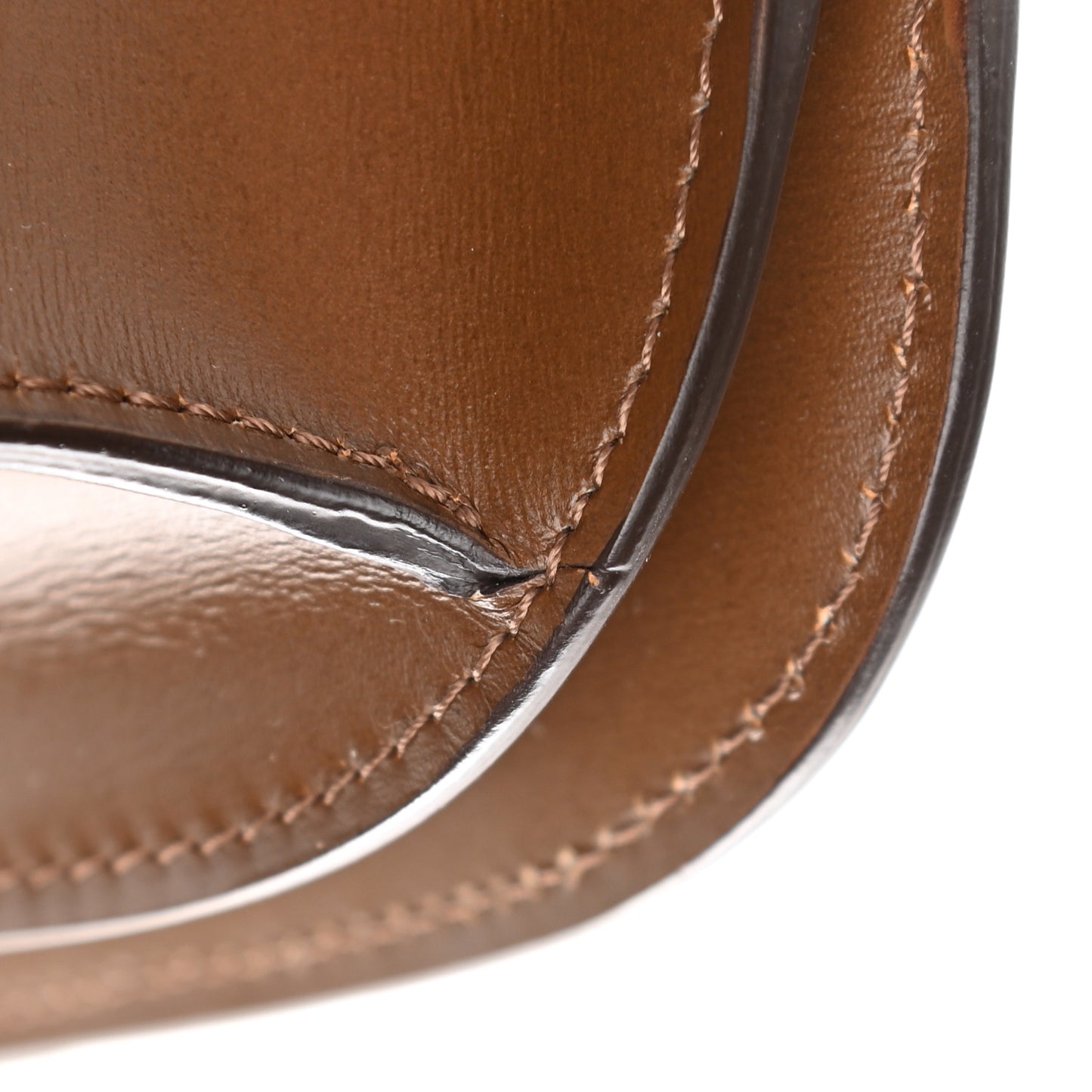 Box Calfskin Medium Classic Box Flap Bag Camel