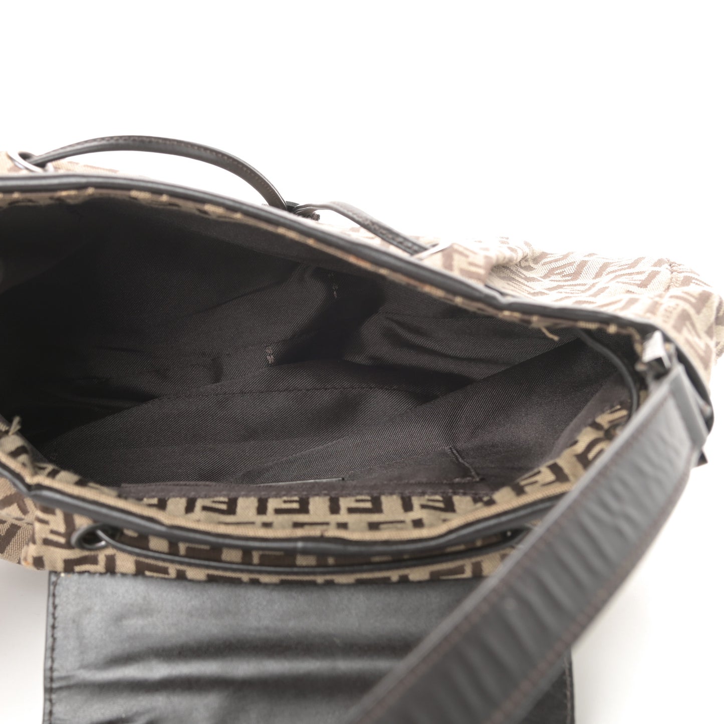 Zucchino Vitello Drawstring Shoulder Bag Testa di Moro Beige