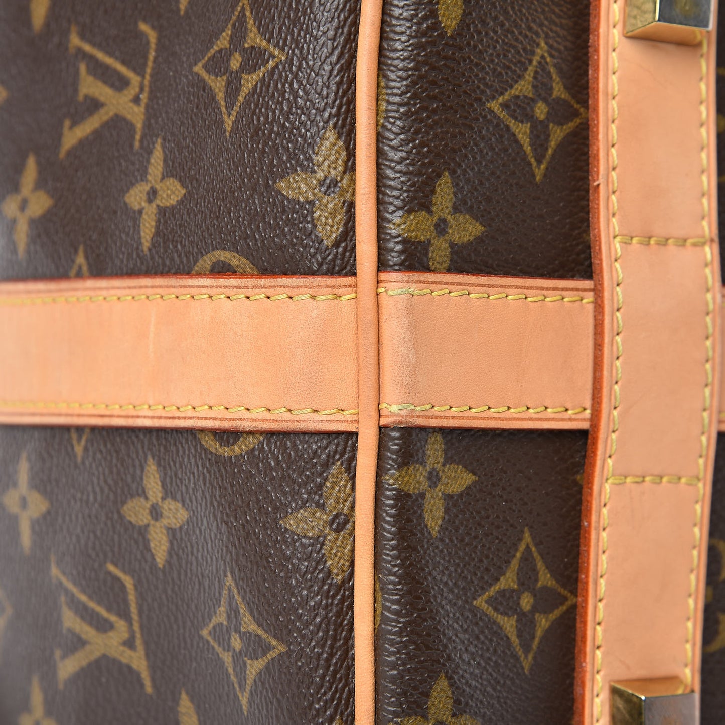 Monogram Neo