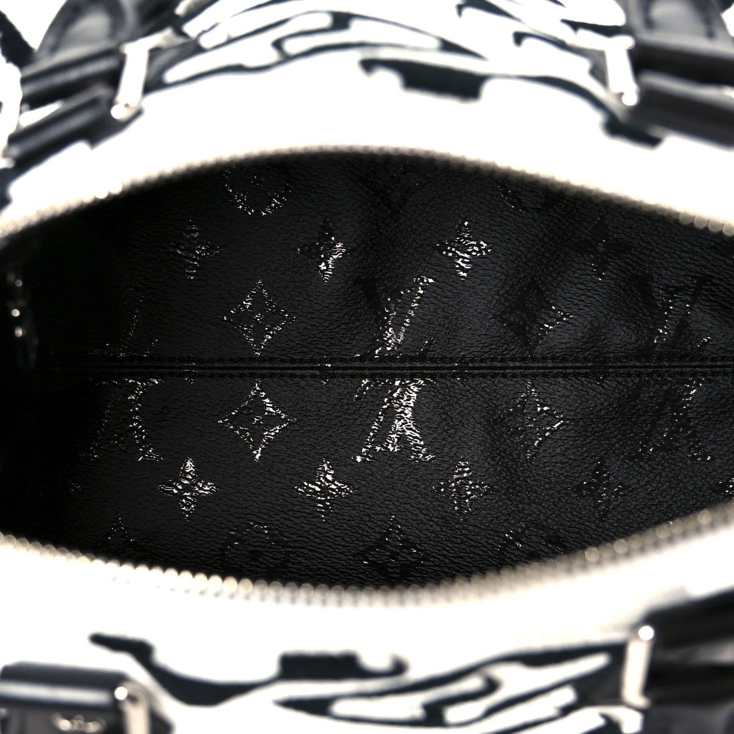 X UF Tufted Monogram Speedy Bandouliere 25 White Black