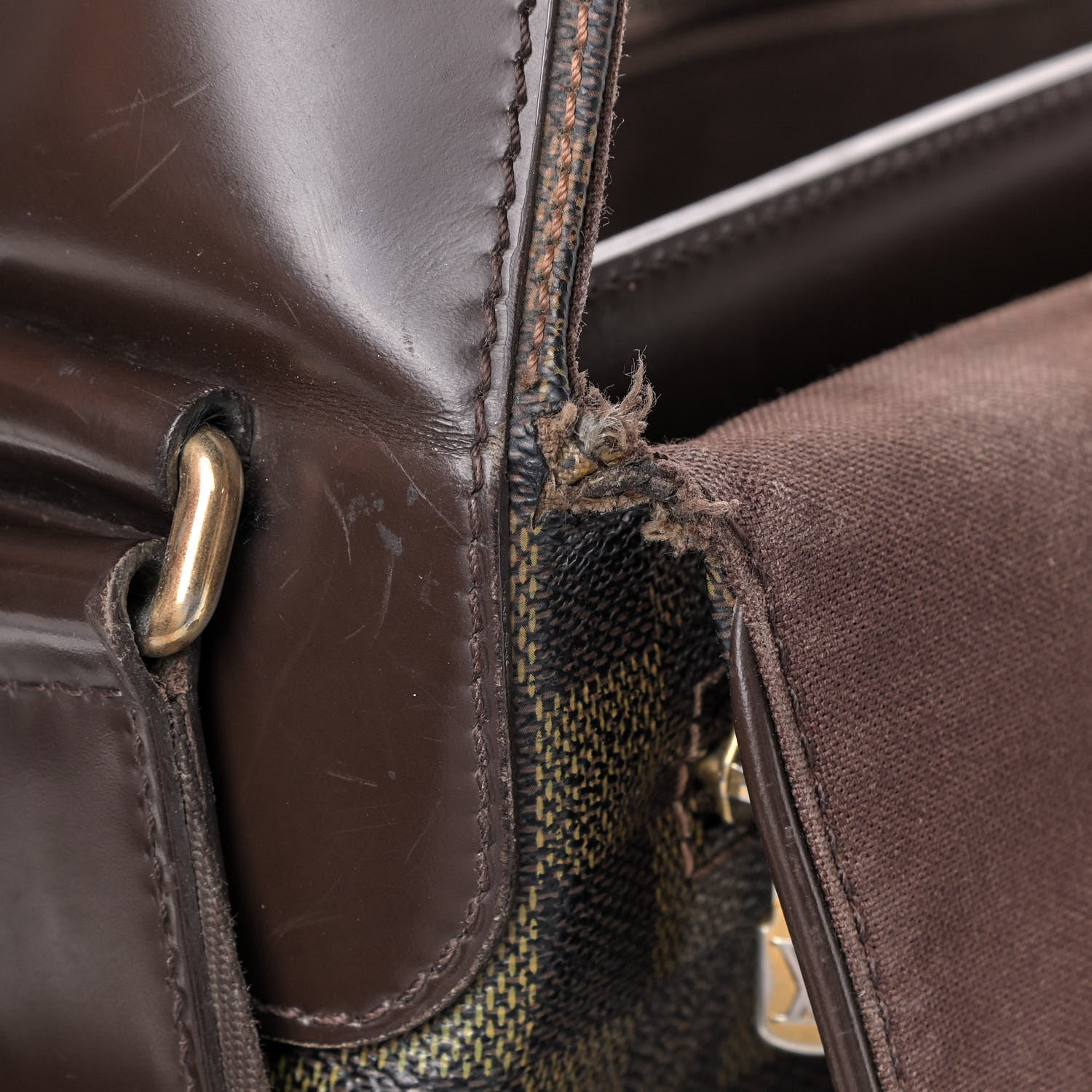 Louis Vuitton Damier Ebene Spencer Messenger 10 of 11