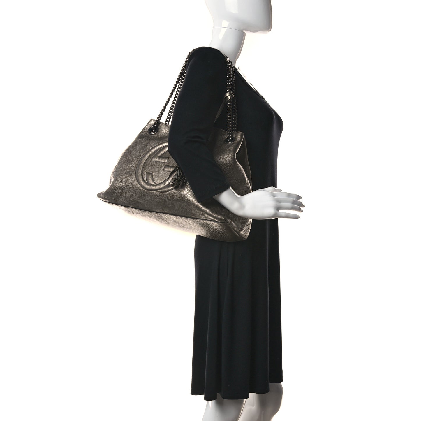 Metallic Pebbled Calfskin Medium Soho Chain Shoulder Bag Sasso