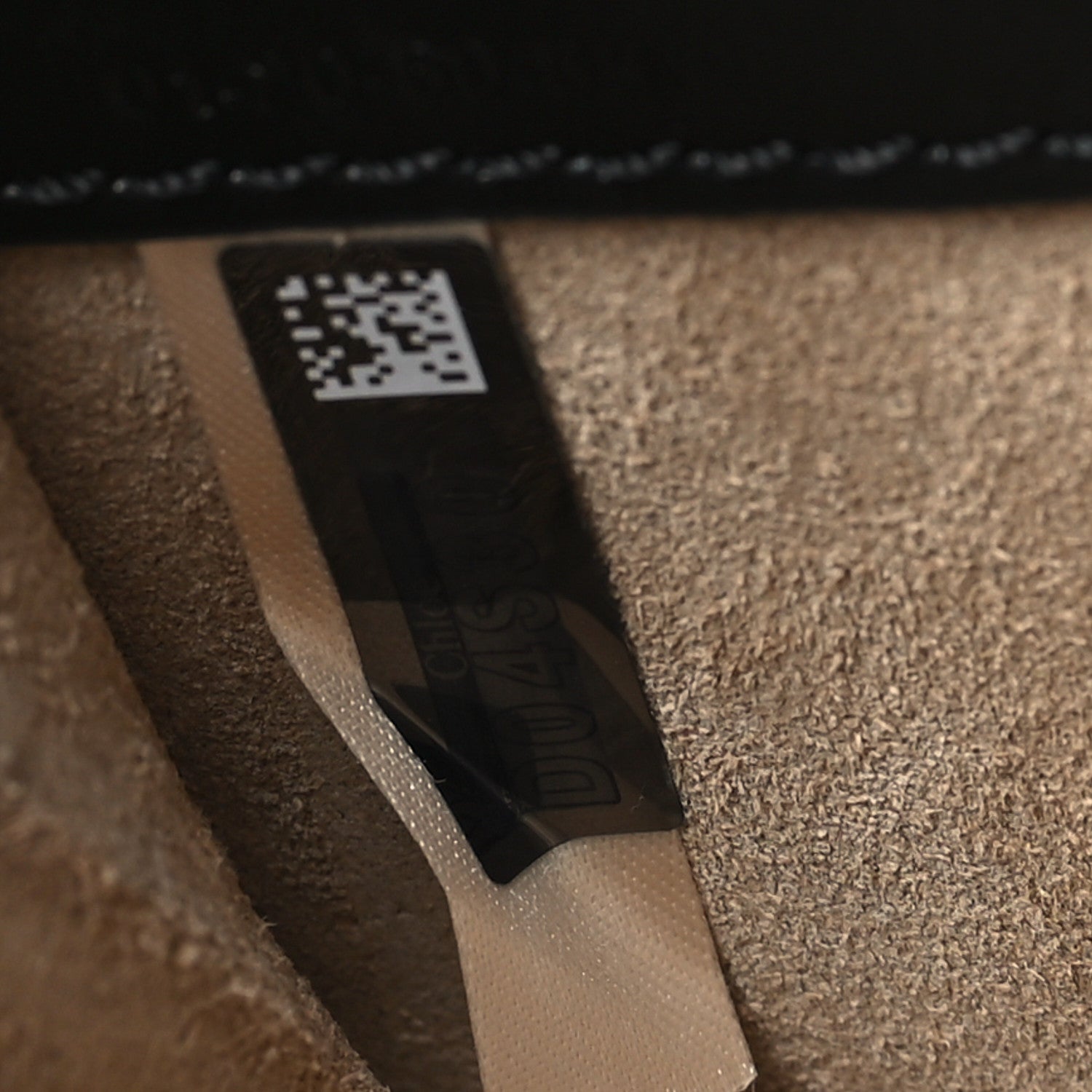 Chloe Calfskin Mini C Vanity Bag Black 8 of 12