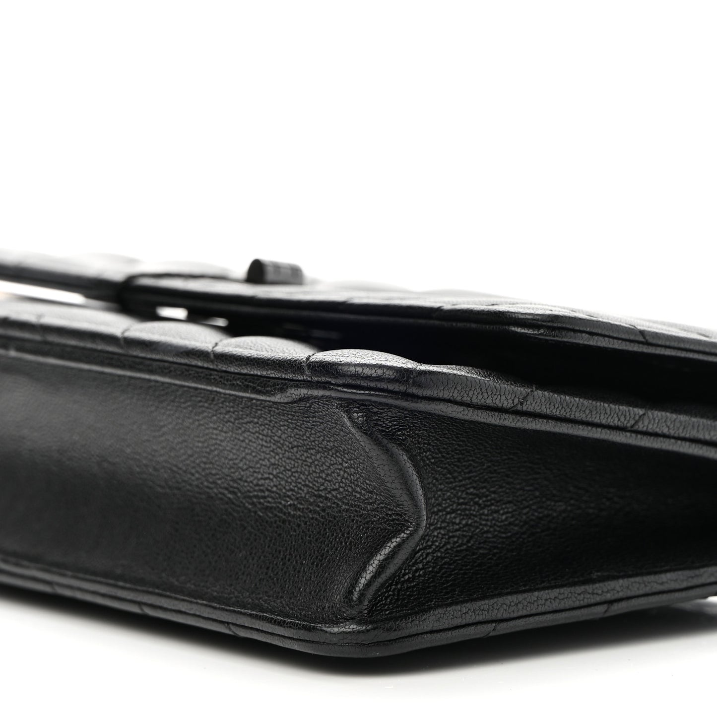 Sheepskin Chevron Reissue Wallet On Chain WOC So Black